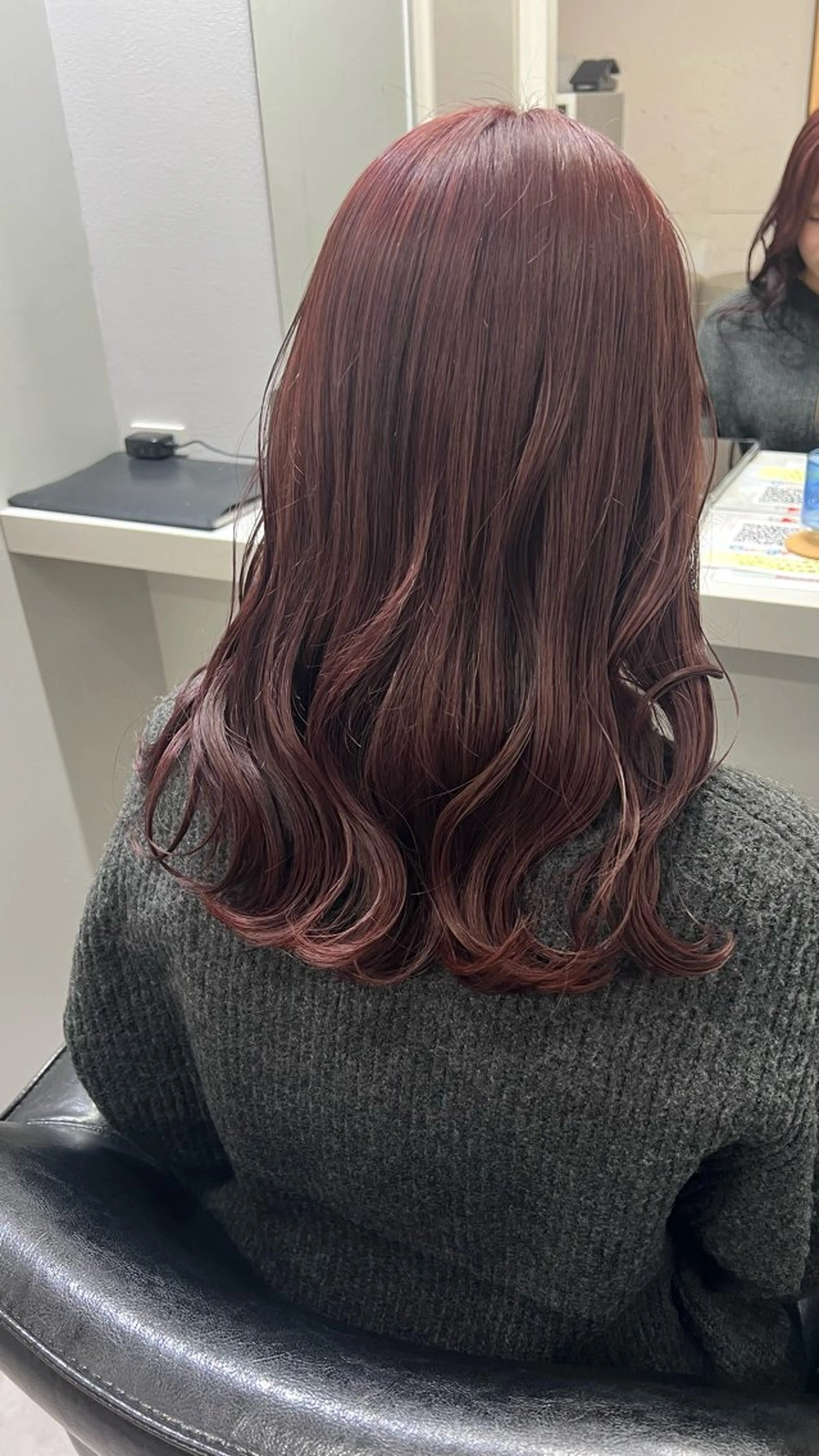 ロング カラー ブリーチ ブラウンカラー 透明感カラー ピンクカラー ピンクブラウン カット ヘアカラー 🎀tokute ナオ🧸のヘアスタイル