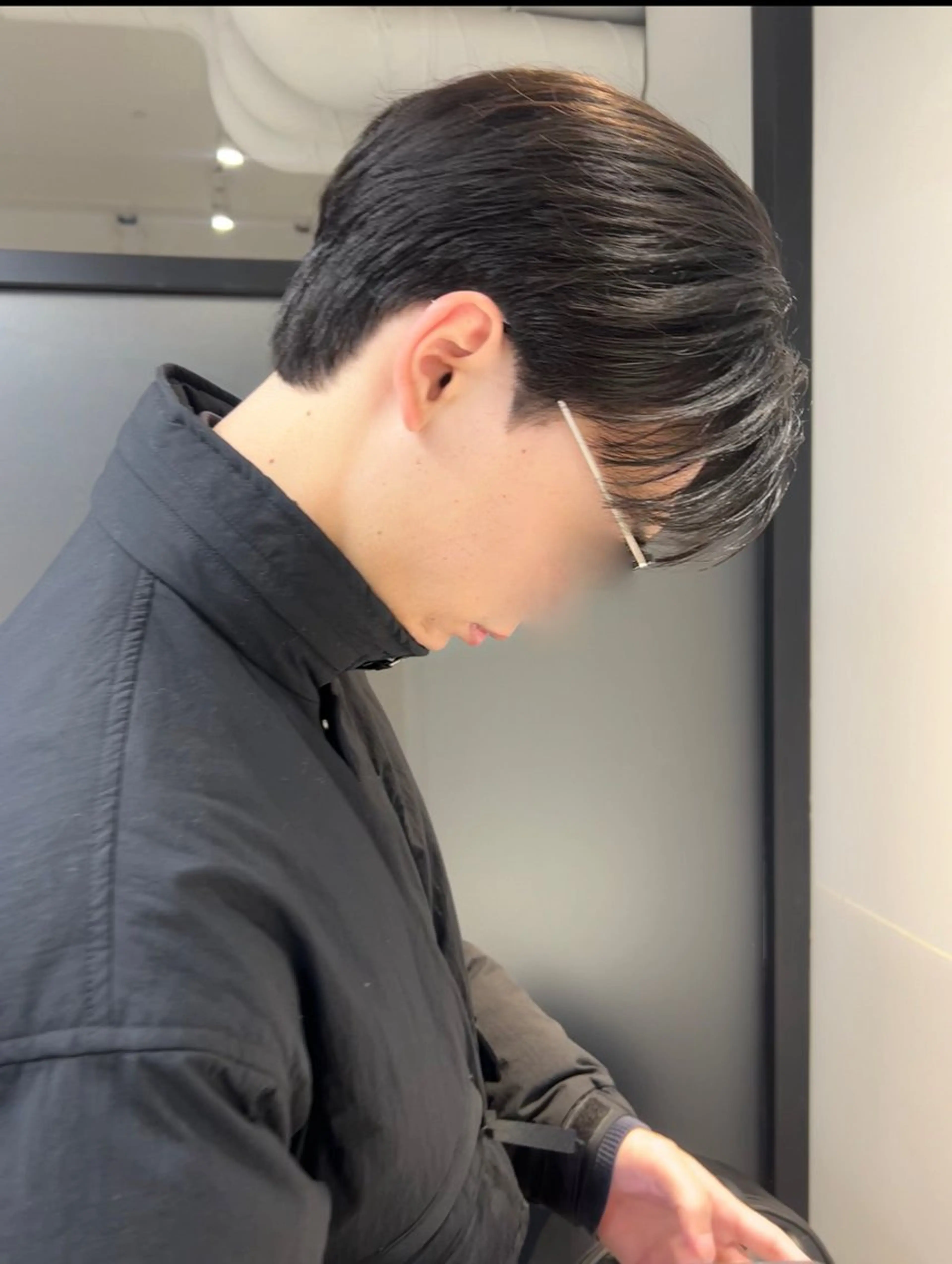 ショート メンズ センターパート 刈り上げ SALOWIN　原宿IL Salice 2F所属・谷口 瑠莉のヘアスタイル