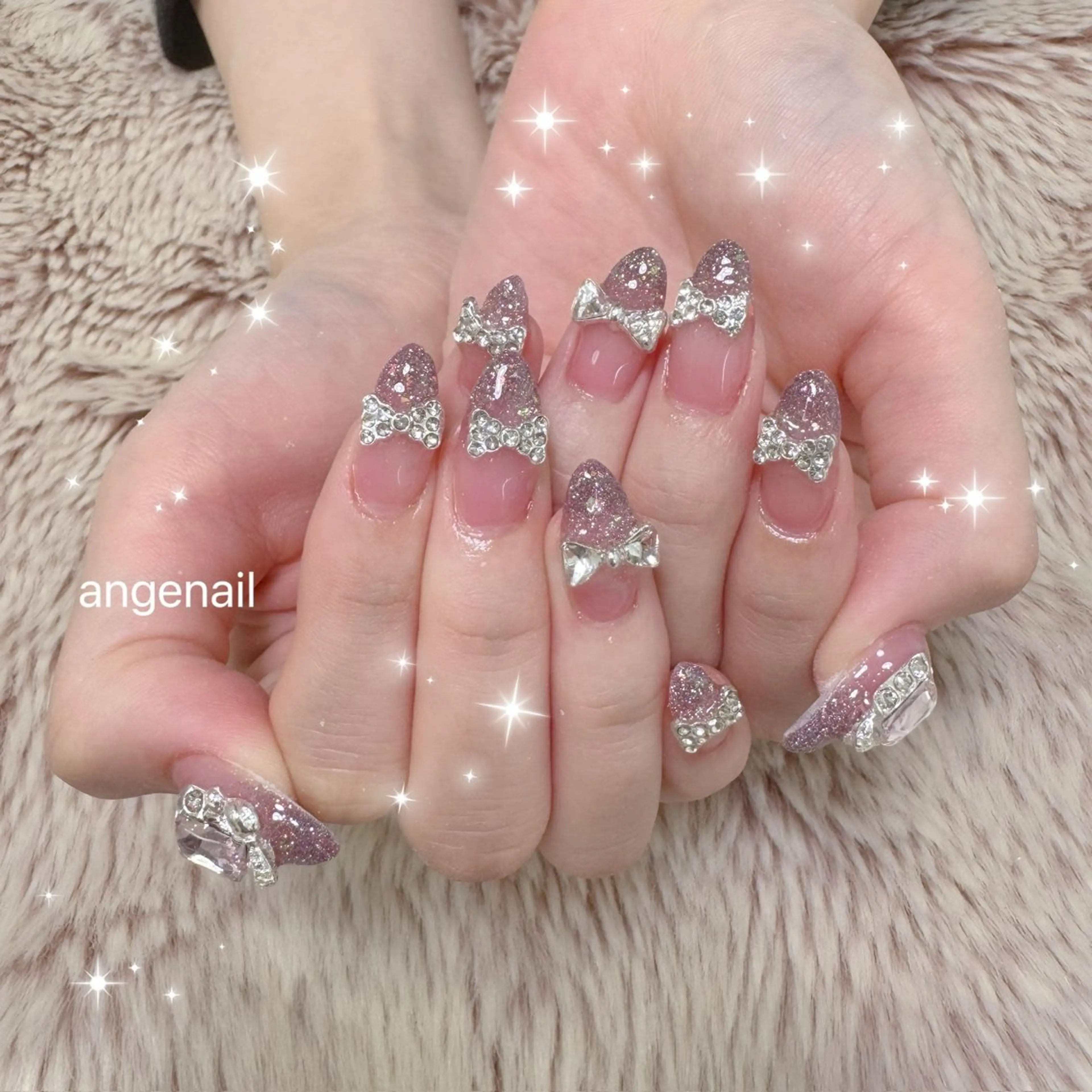 ネイル ハンドネイル オーナーネイリスト MAKIのネイルデザイン