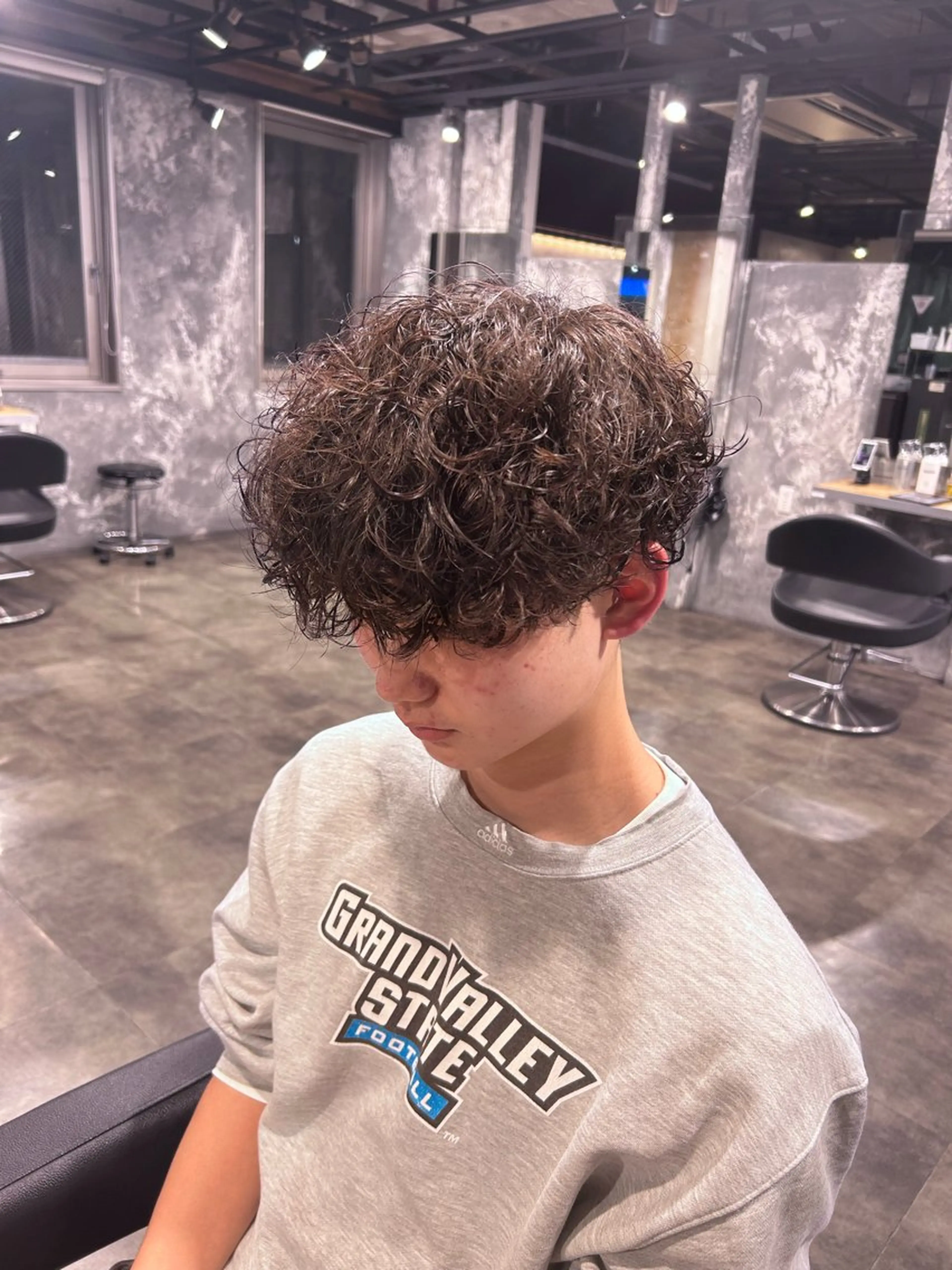 メンズ メンズパーマ プードルパーマ プードルパーマ カット パーマ メンズ特化美容師 💠チナツのヘアスタイル