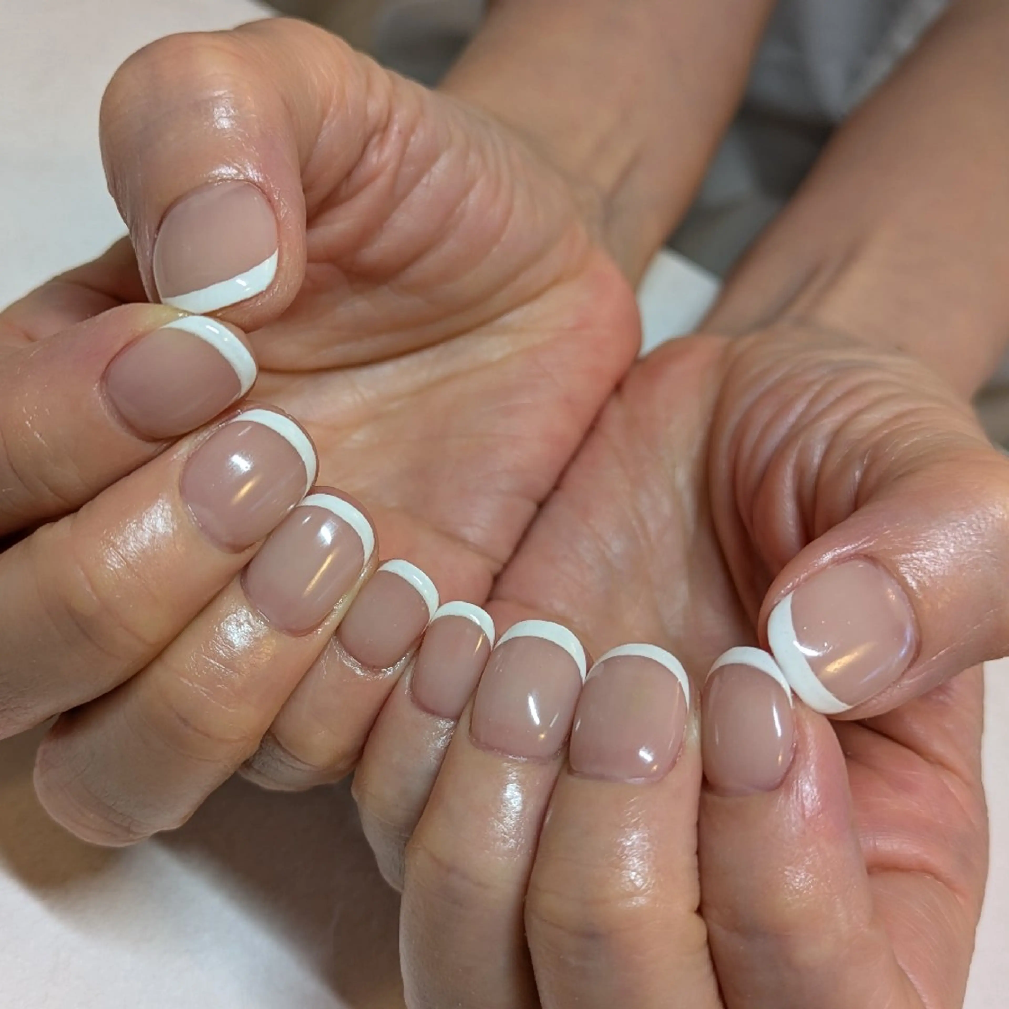 ネイル フレンチネイル ジェヌインネイル 河内のネイルデザイン