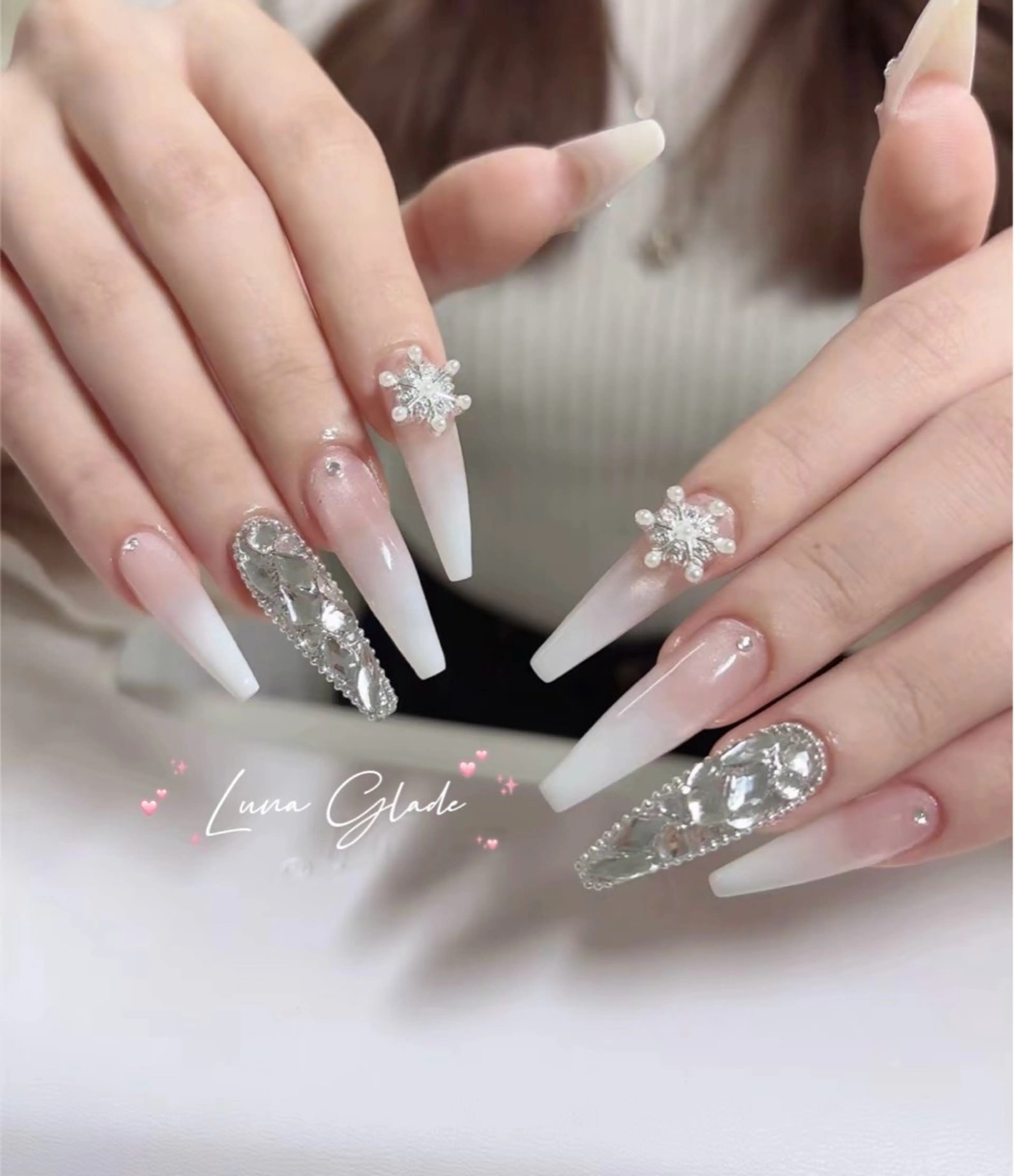ネイル ハンドネイル Luna Glade Nail Salon所属・Luna Gladeのネイルデザイン