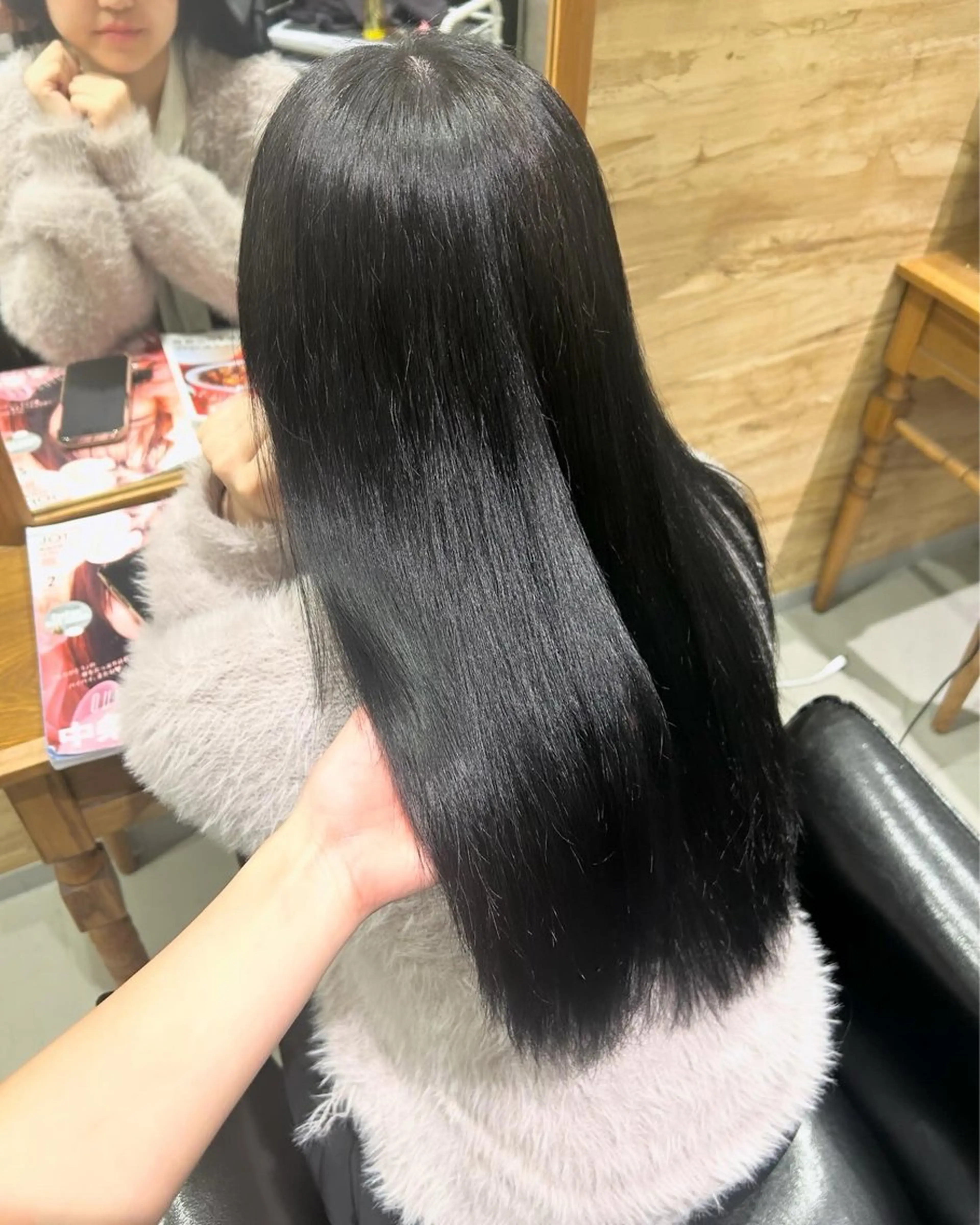 ロング カラー パープルカラー suri-ru hair【スリールヘアー】所属・FURUSAWA AOIのヘアスタイル