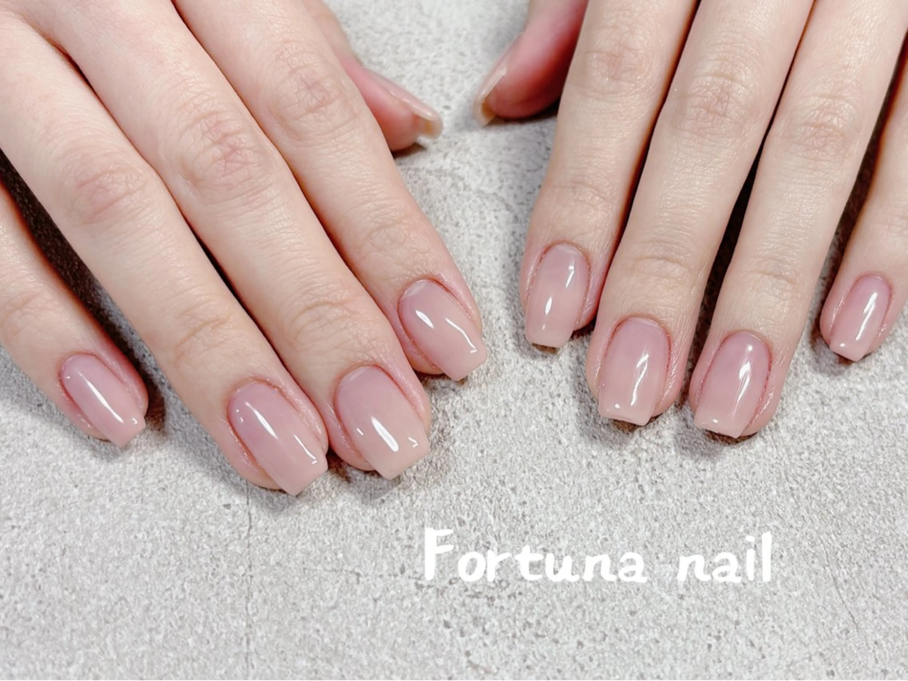 ネイル ハンドネイル ハンドケア Nail •Head スパFortunaのネイルデザイン
