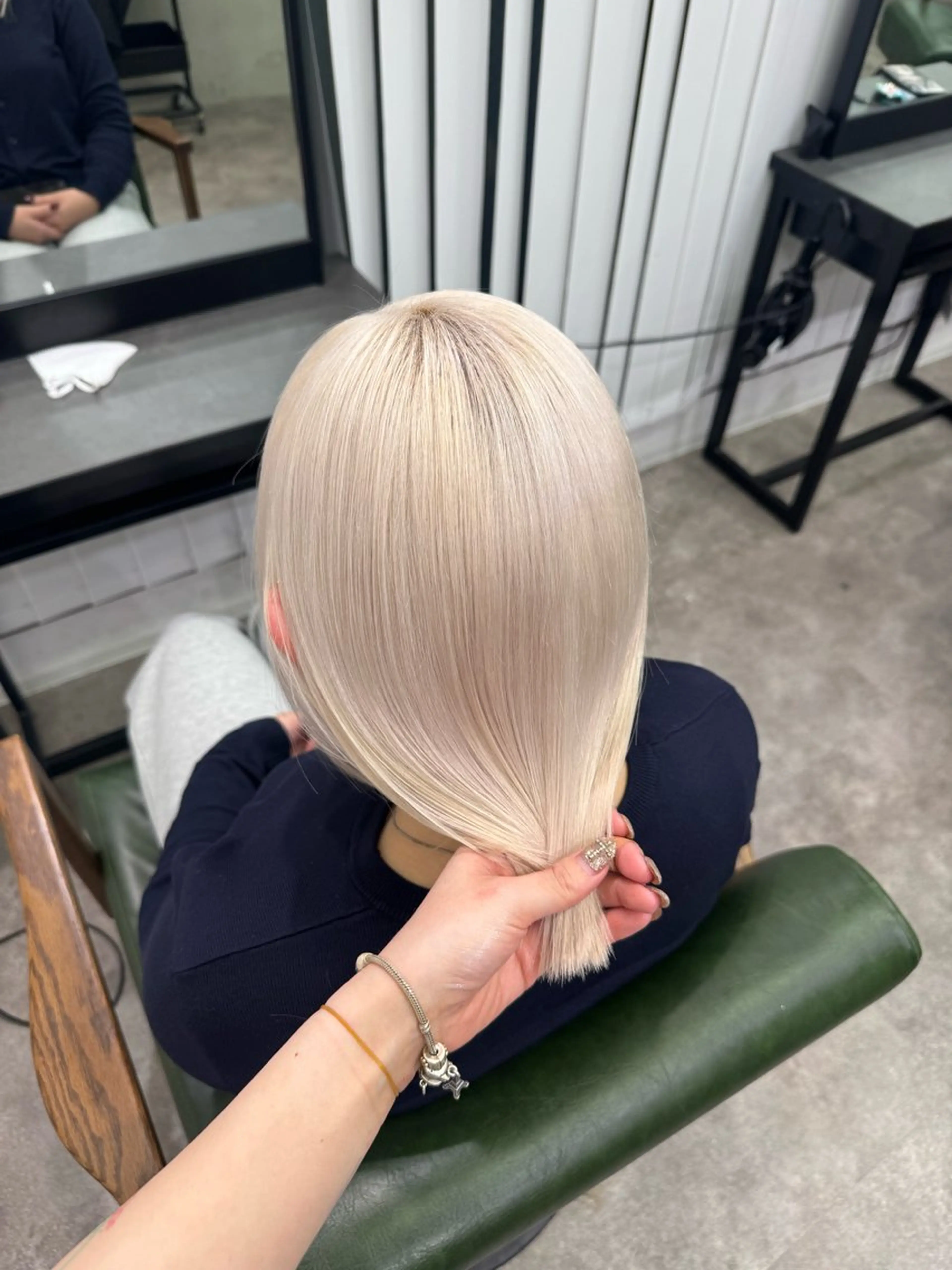 ミディアム カラー ハイトーン/ピンク カラー/めい🎀のヘアスタイル