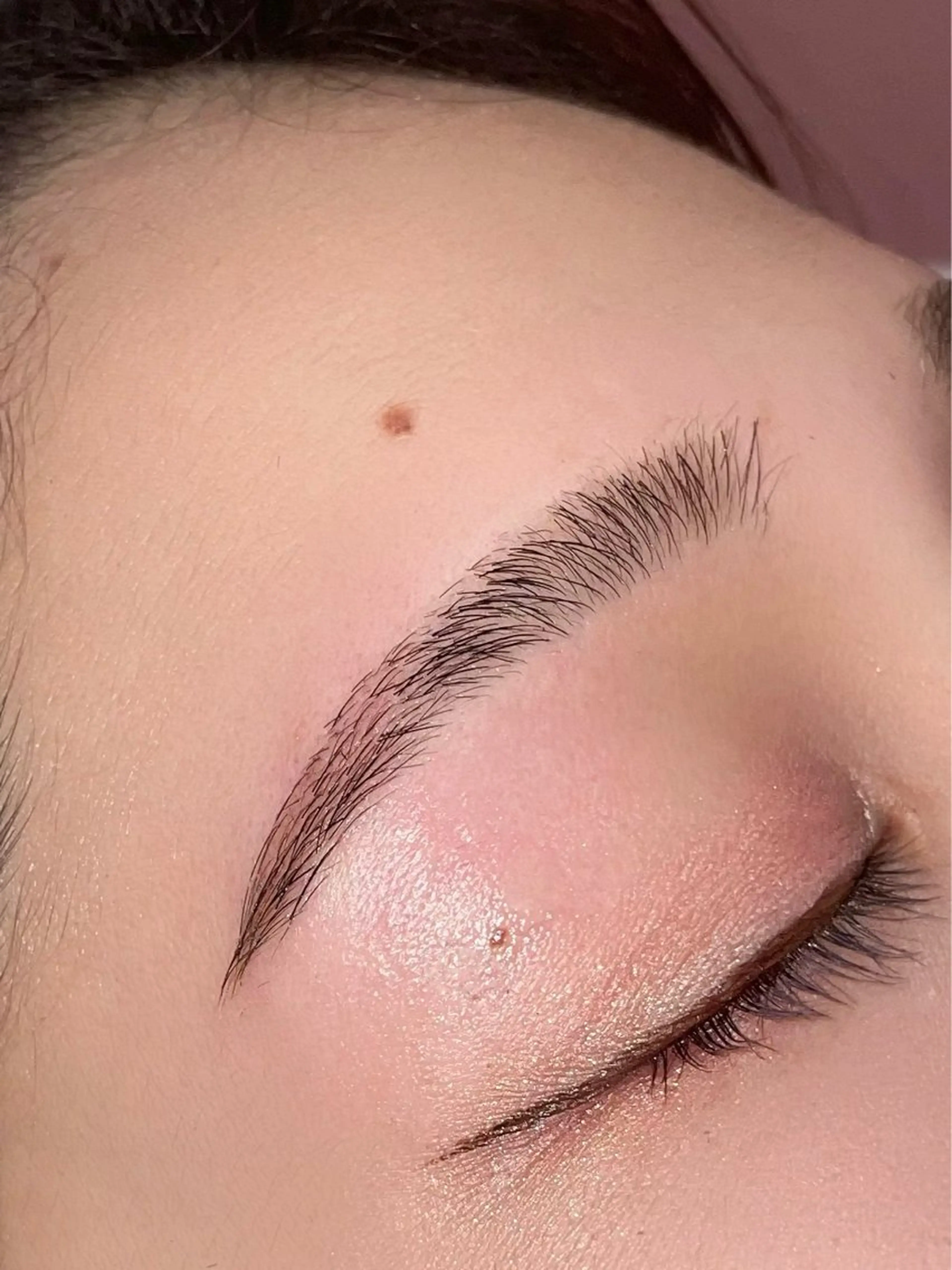 アイブロウ ワックス脱毛 小峰 利樹のマツエク・マツパデザイン