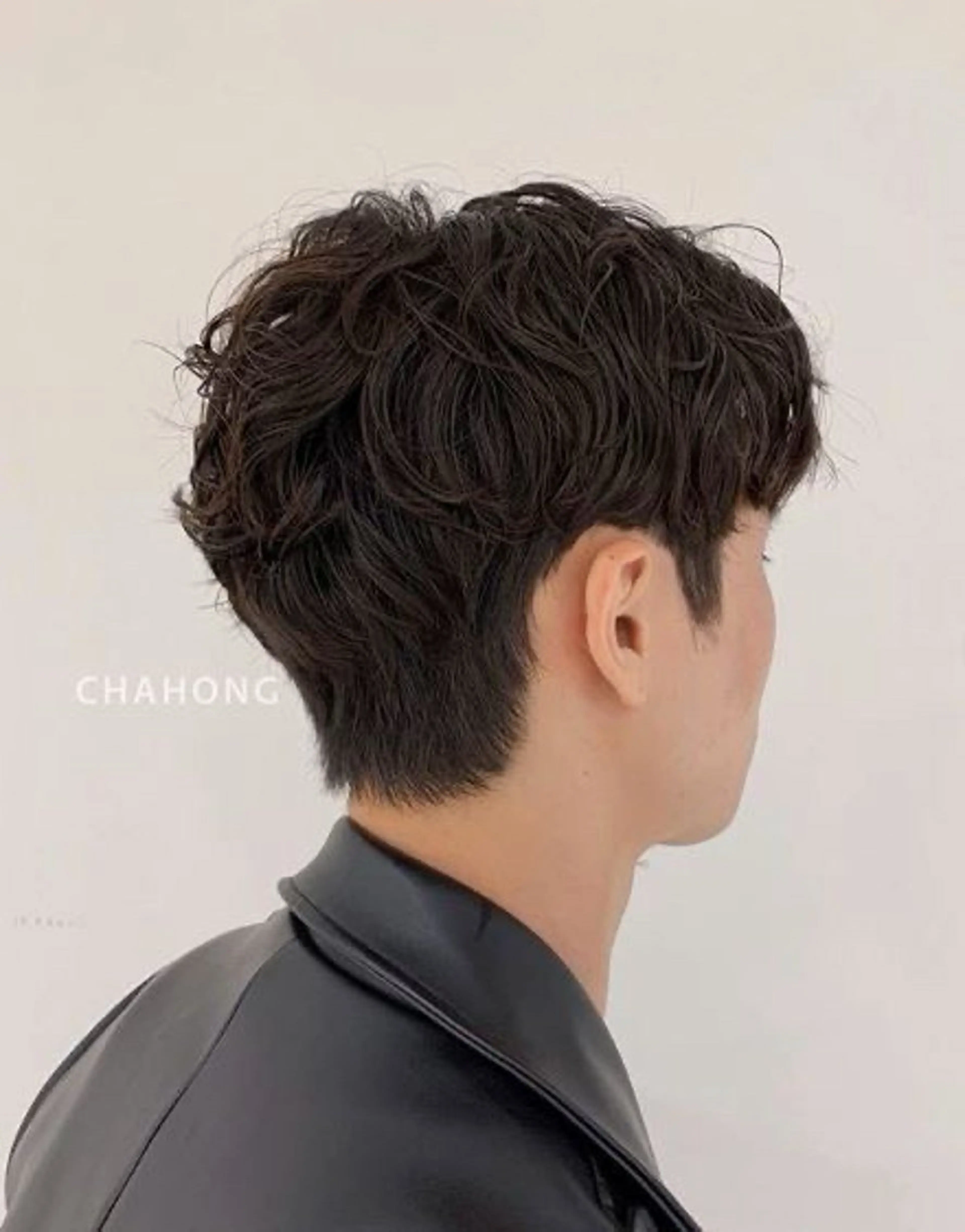 ショート カラー カット ヘアカラー トリートメント 表参道/赤み無し 透明感 colorのヘアスタイル