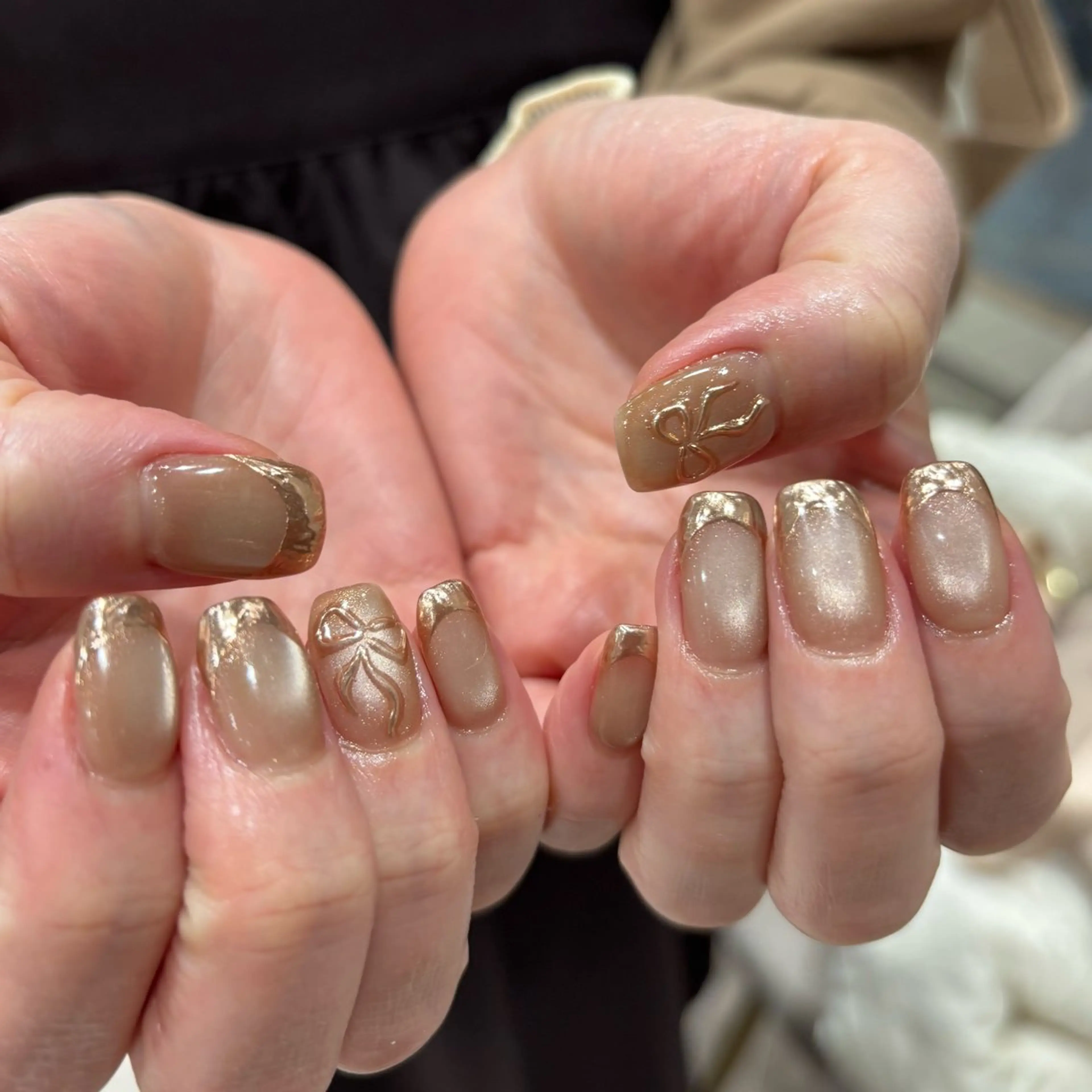 ネイル キラキラネイル ミラーネイル ハンドネイル N° nail_ fuyukaのネイルデザイン