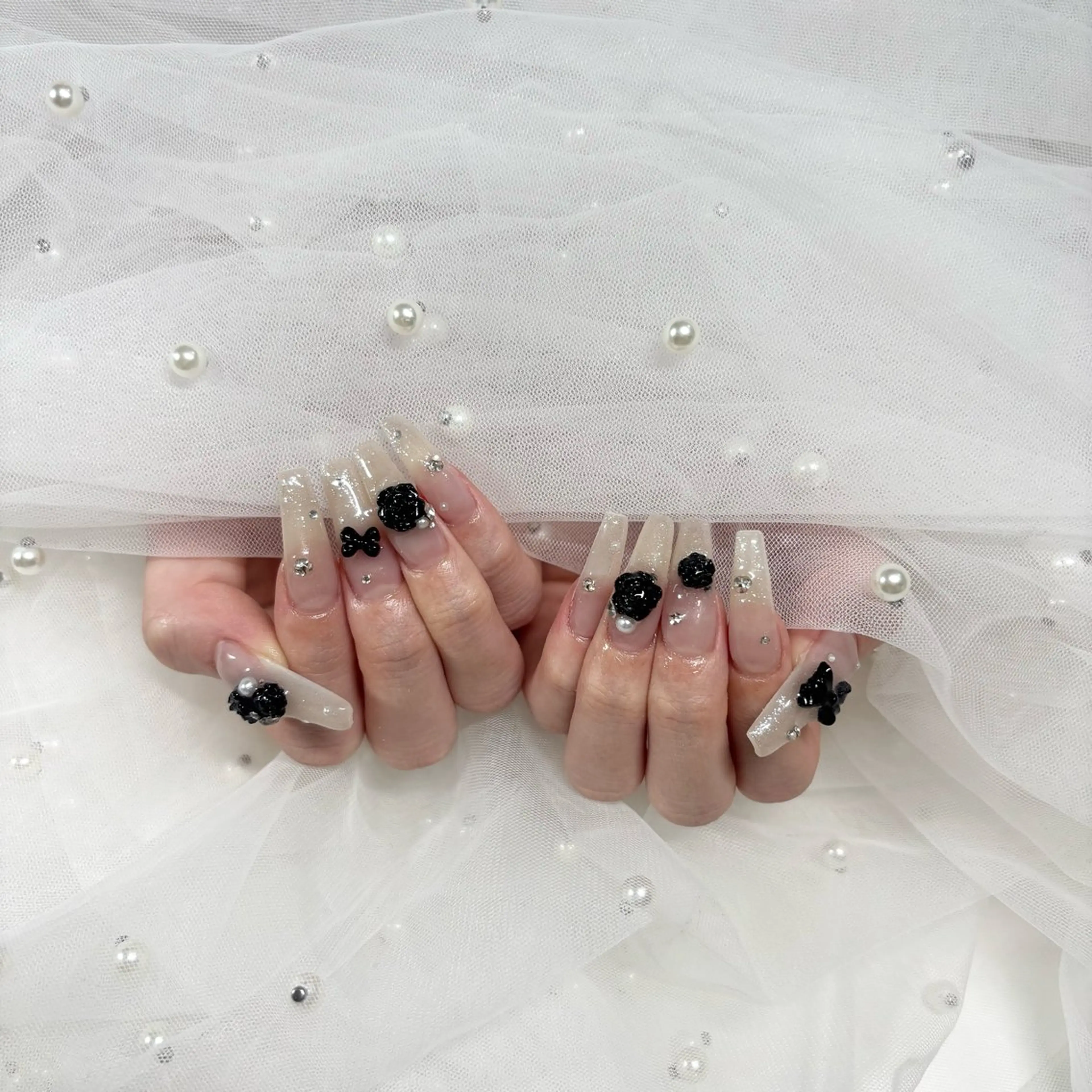 ネイル ハンドネイル ୨୧ mio୨୧のネイルデザイン