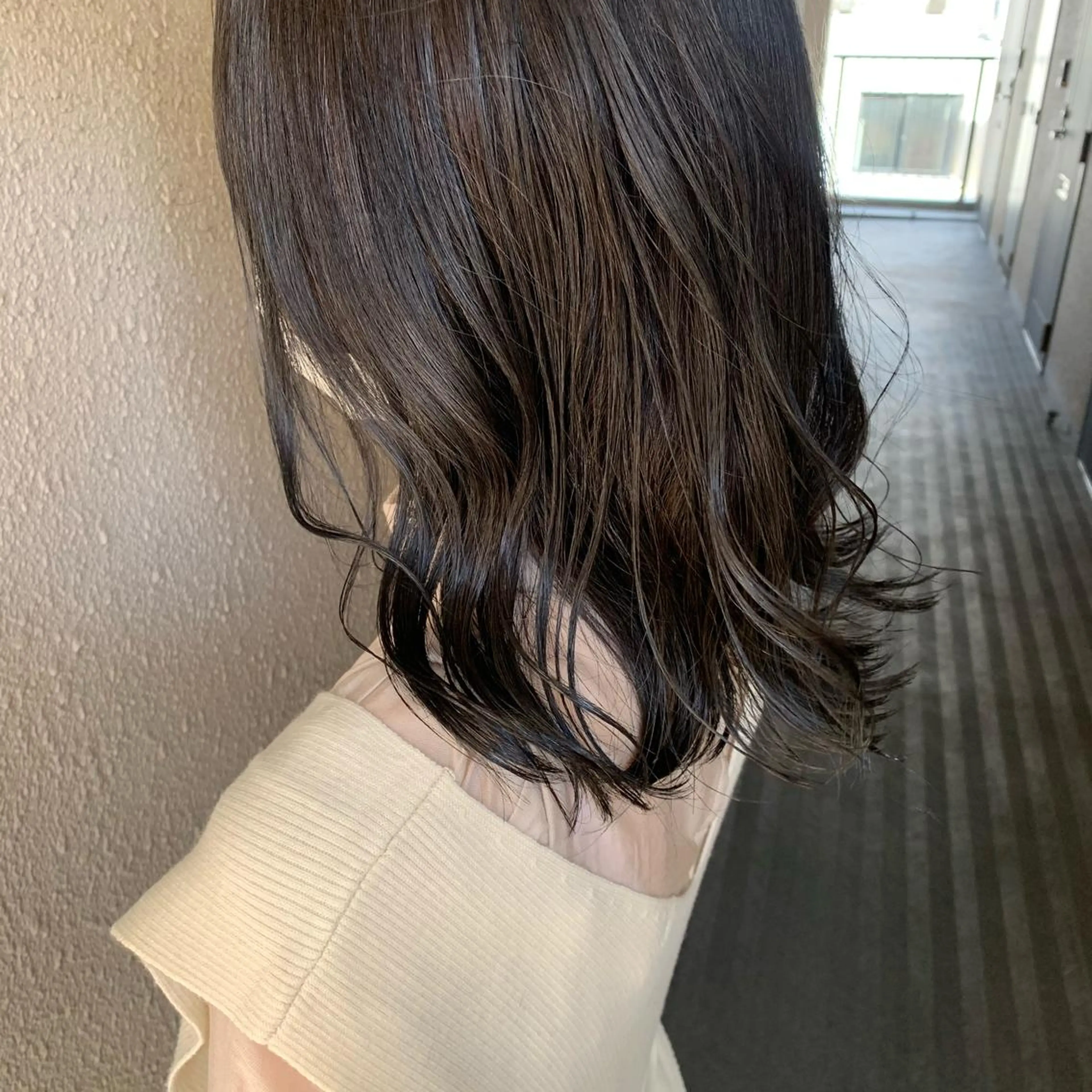 セミロング カラー chouette/ 根本優希のヘアスタイル