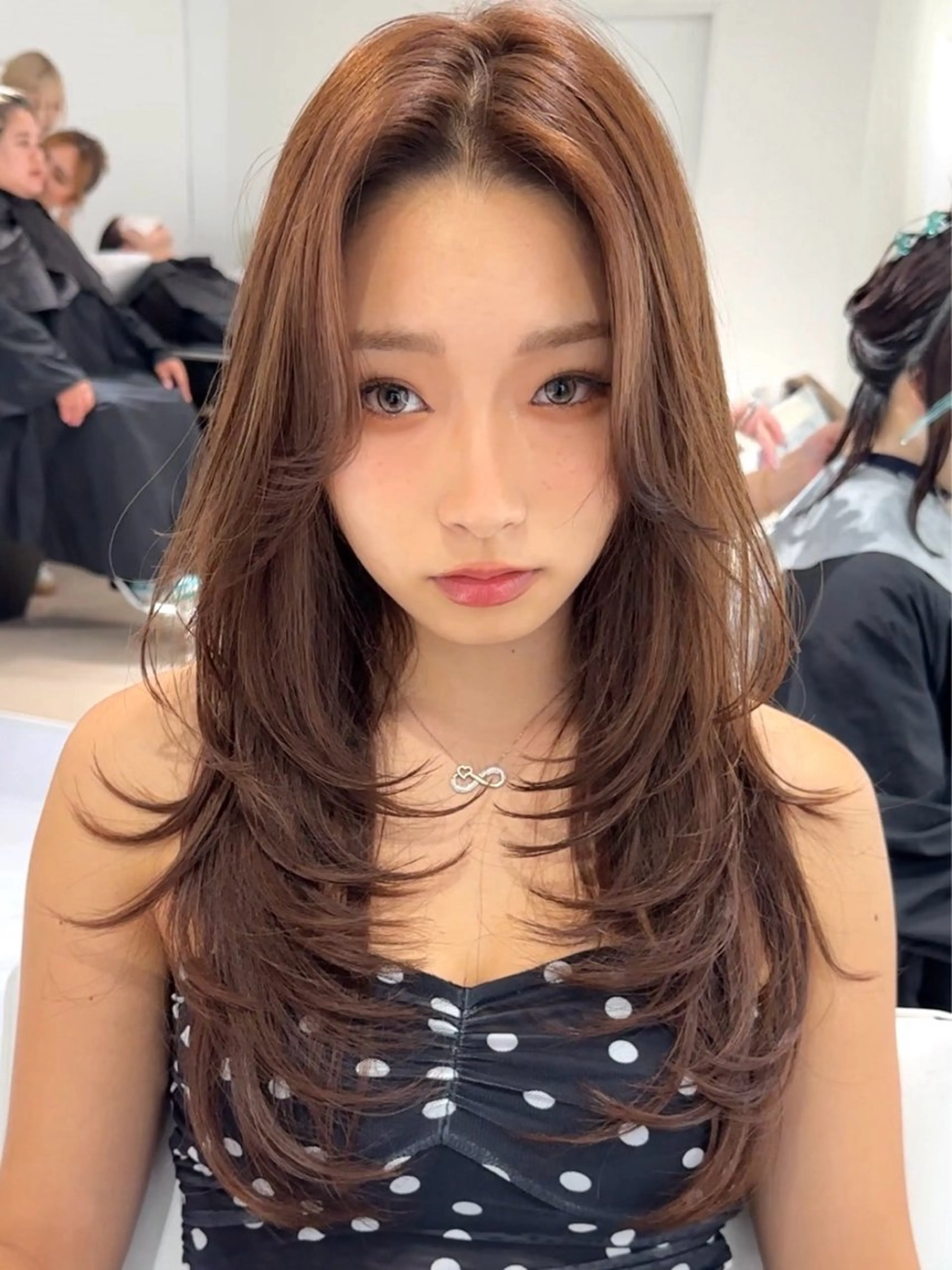 セミロング レイヤー/髪質改善/ ブリーチ/コタケのヘアスタイル