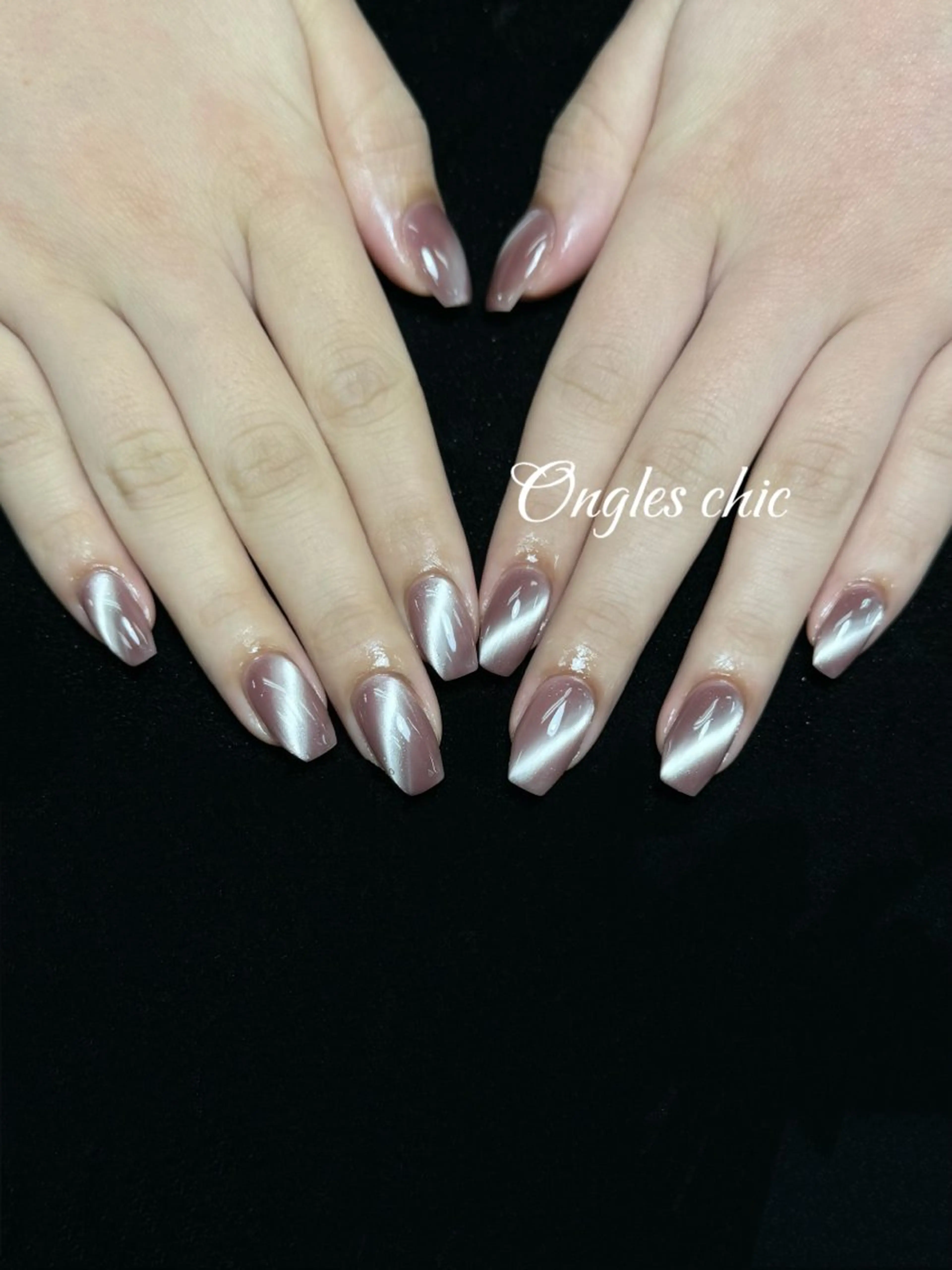 ネイル アートネイル オーロラネイル フレンチネイル ジェルネイル マグネットネイル ハンドネイル ハンドケア ongles chic24時間営業のネイルデザイン