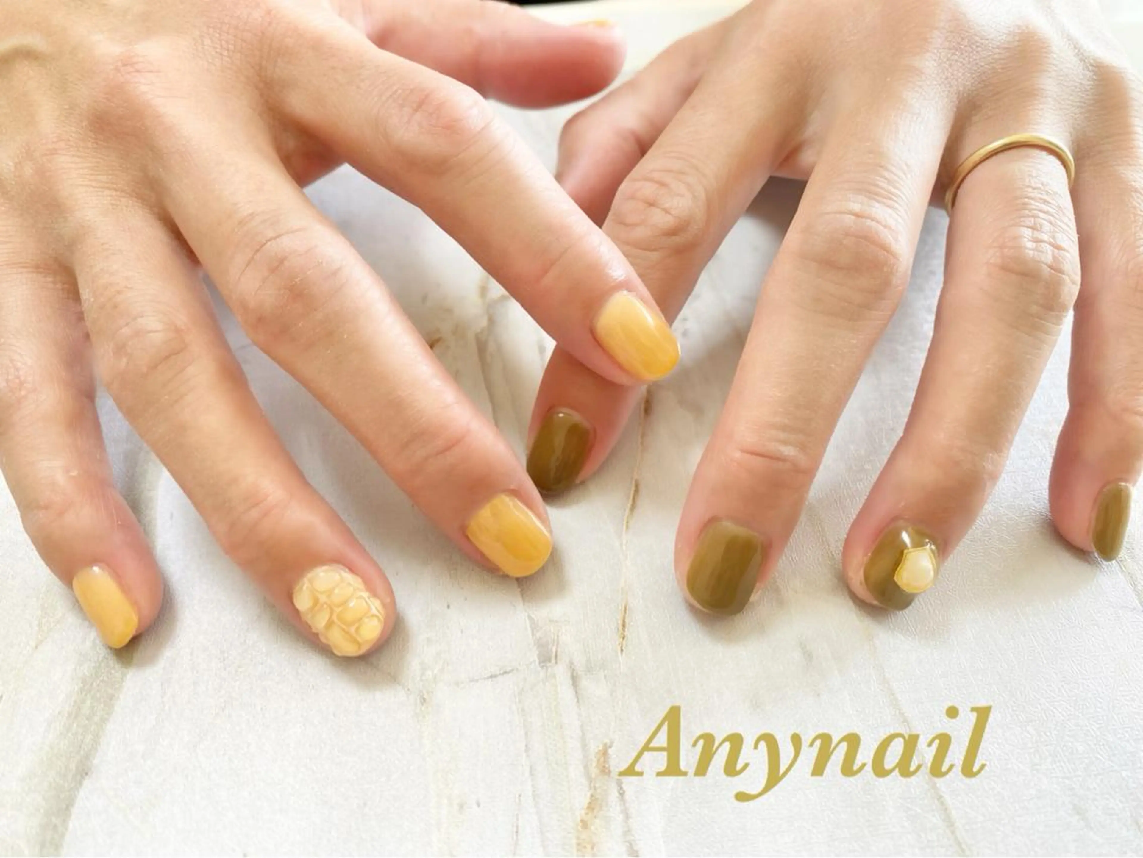 ネイル ブルー ワンカラーネイル 冬ネイル 岩澤 恵子のネイルデザイン