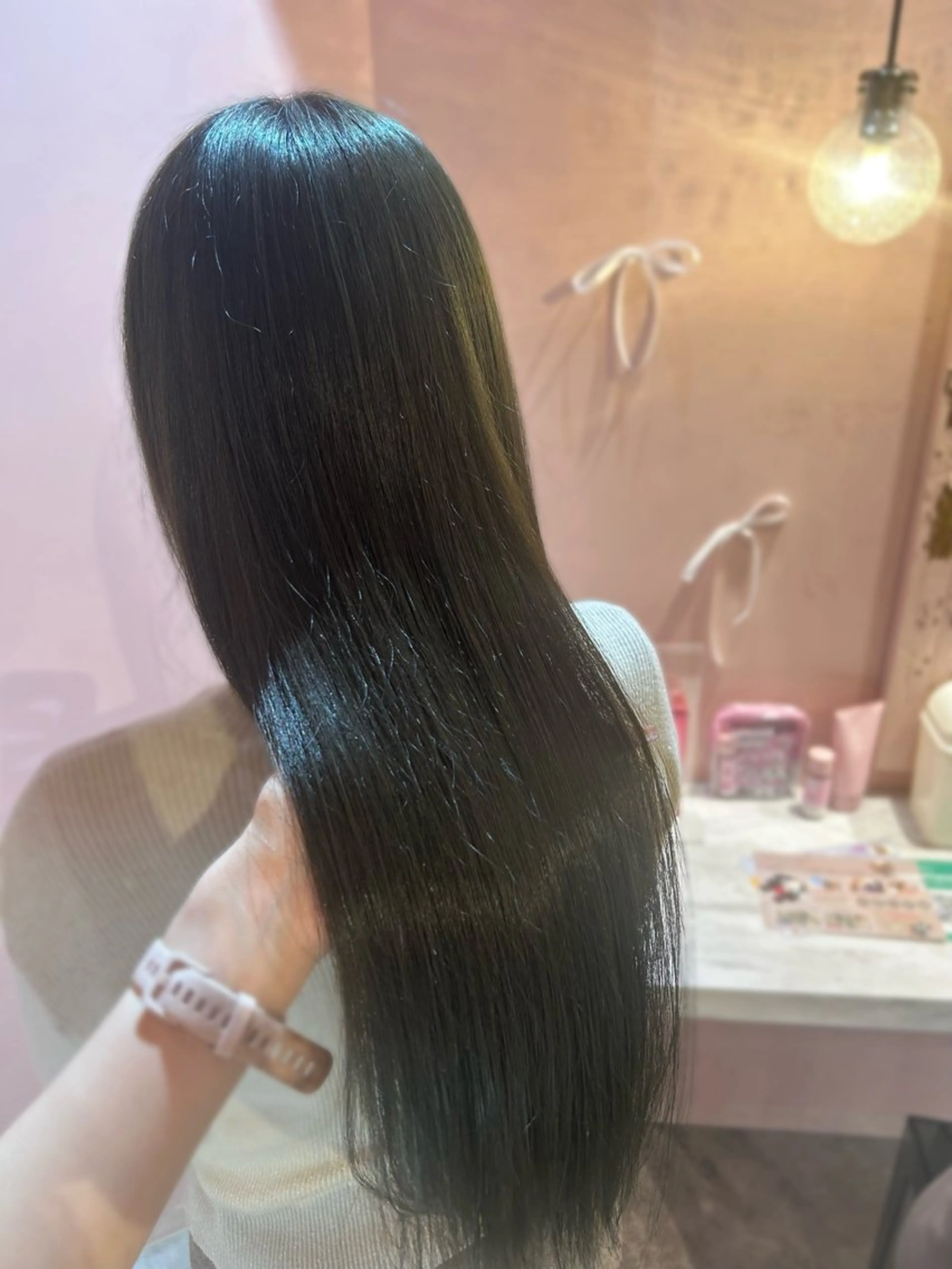 カラー 🤍ふんわりアイドル カラー🎀Rio🪽のヘアスタイル