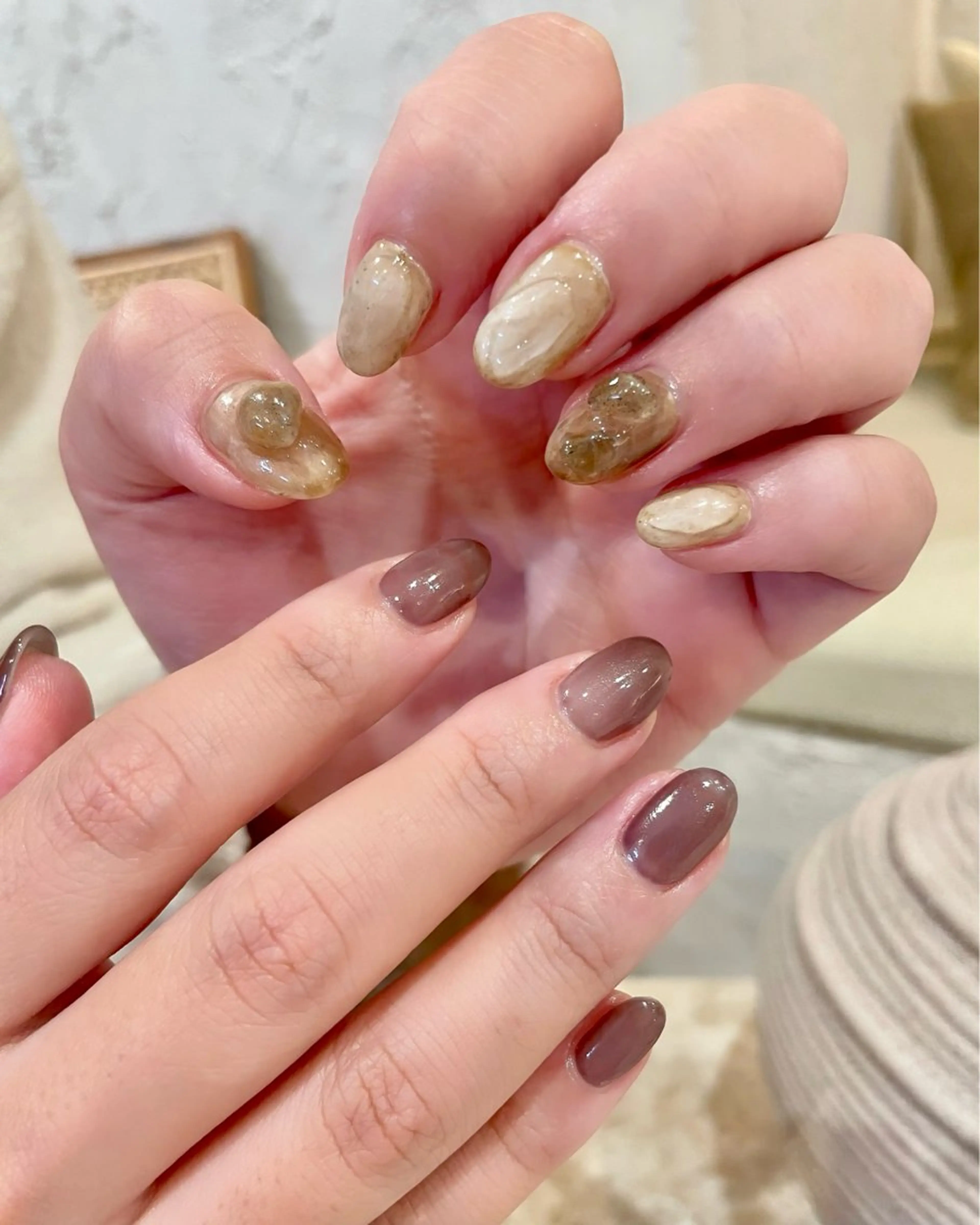 ネイル アートネイル ニュアンスネイル ストーンネイル ハンドネイル "achoe" コエ HARUNAのネイルデザイン