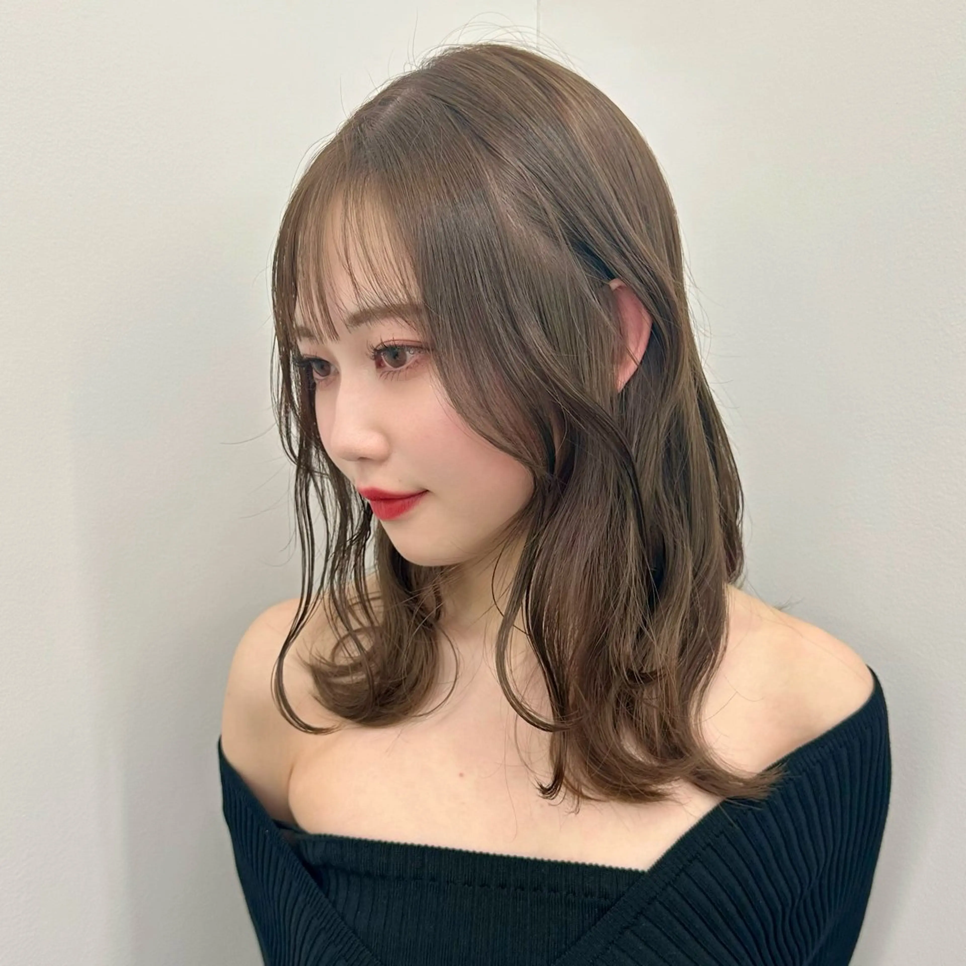 ミディアム カラー カット ヘアカラー トリートメント ブリーチなし/レイヤ ー特化🌈Tommyのヘアスタイル