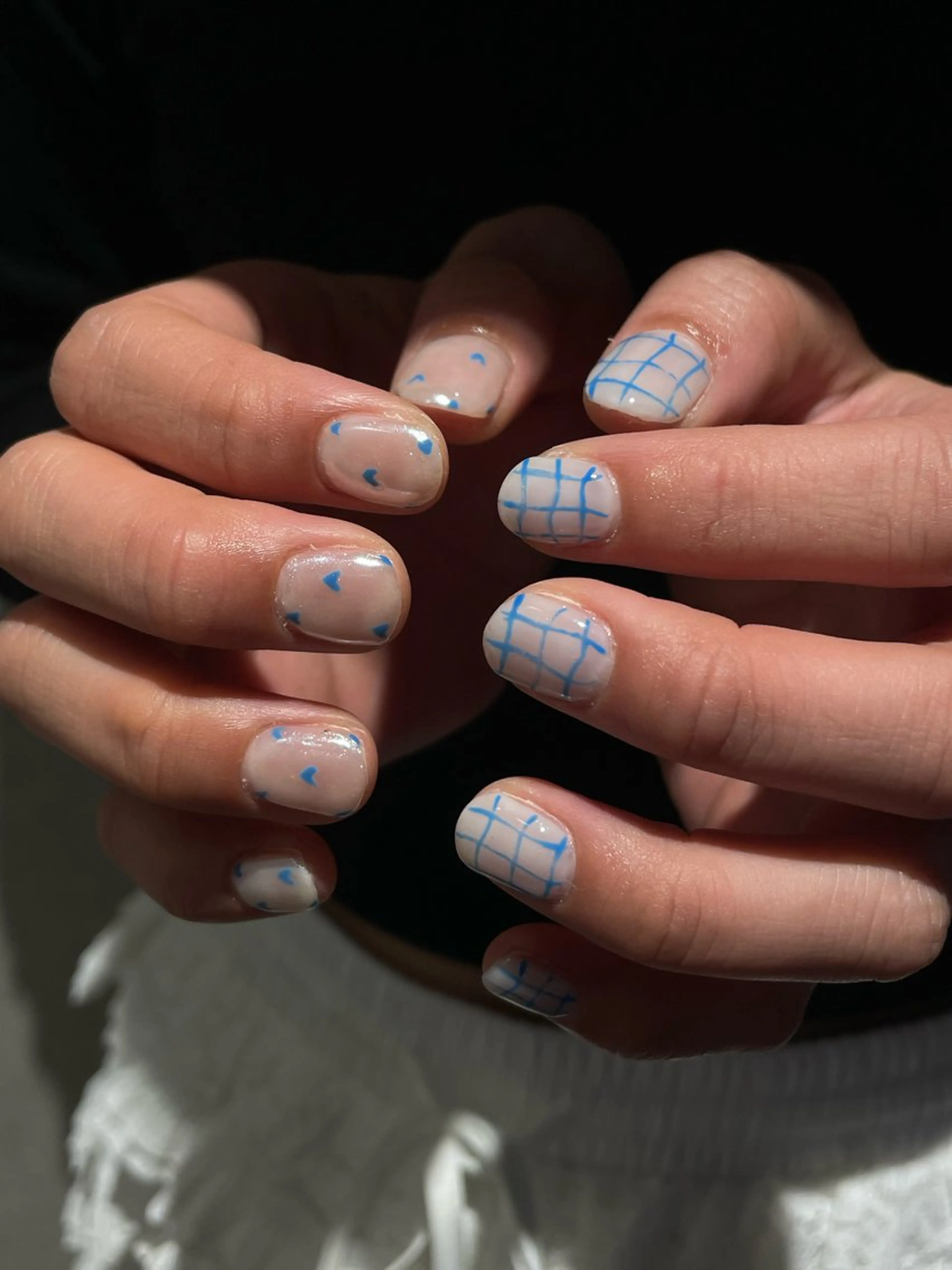 ネイル ハート 水色 ハンドネイル ナチュラル透明感🌱 小山美樹子のヘアスタイル