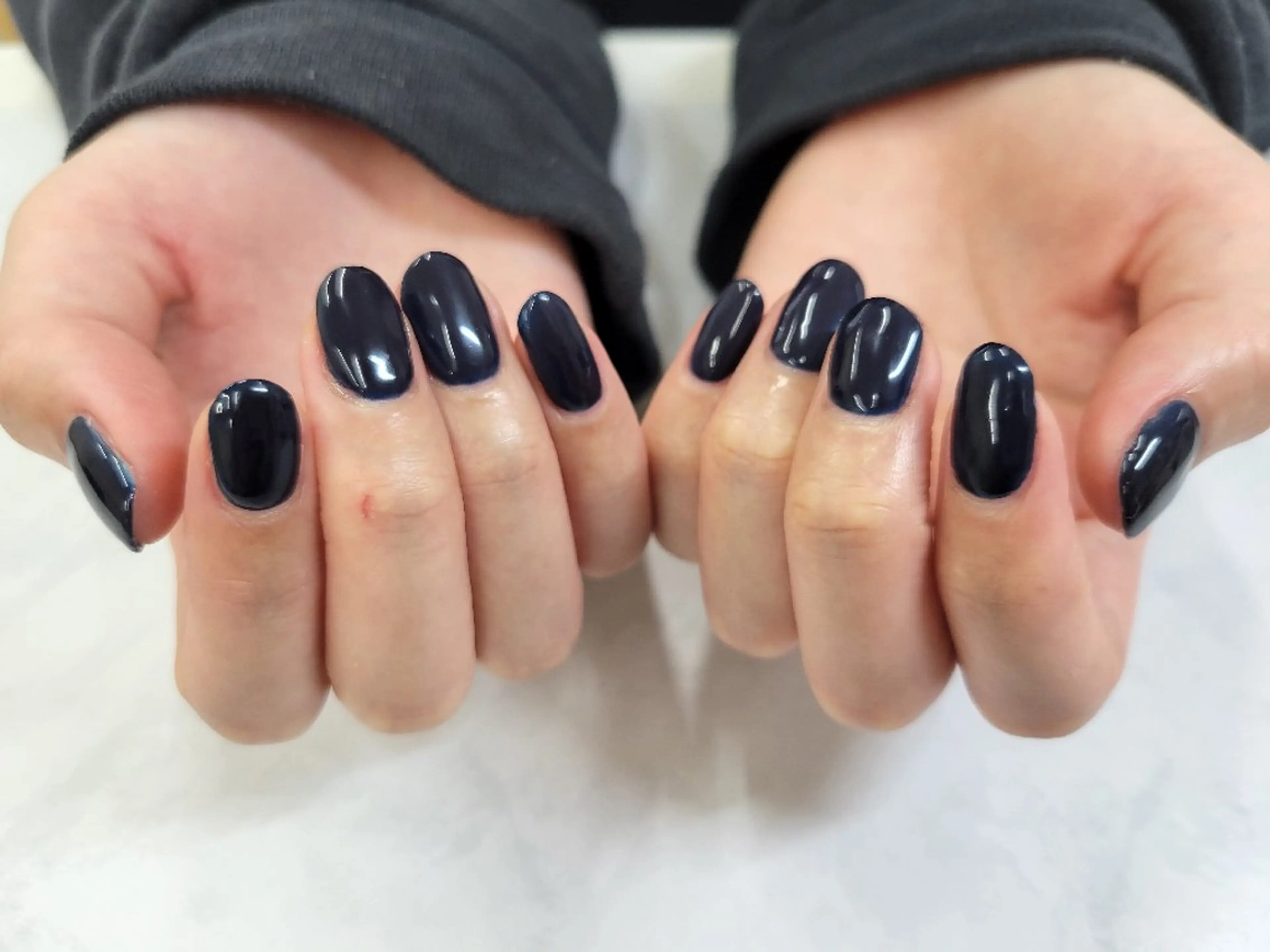 ネイル ネイビー アンビアンテ浦和店所属・アンビアンテ 🐰 大山のネイルデザイン