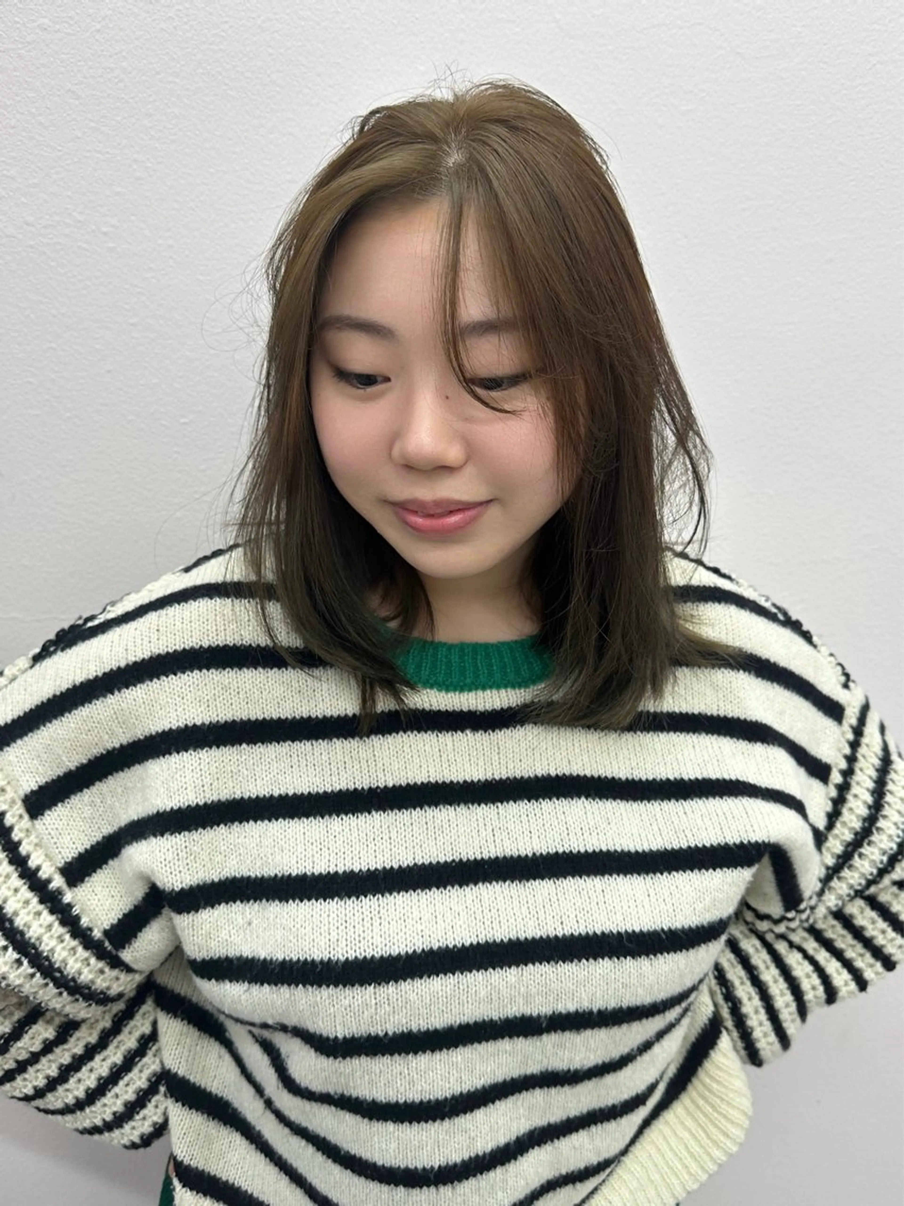 ミディアム ヘアカラー トリートメント ブリーチカラー 特化/MAHIROのヘアスタイル