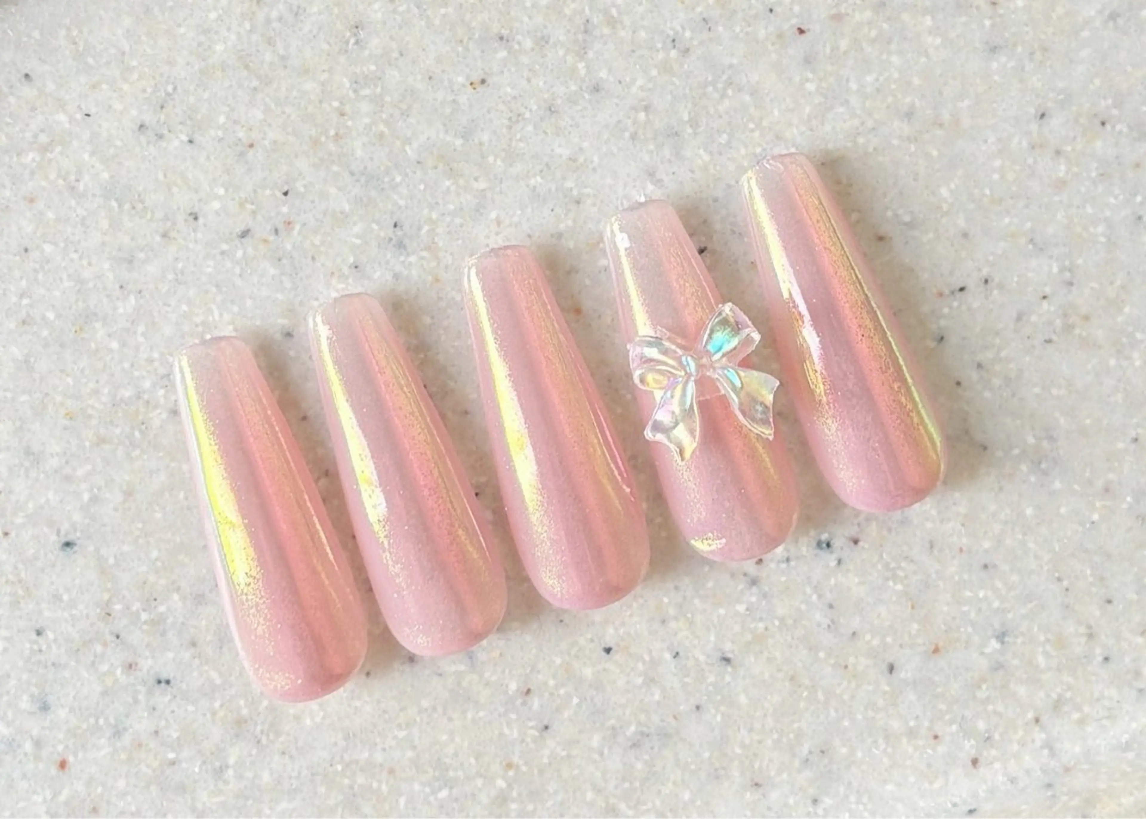 ネイル le'a まつ毛ネイルサロン所属・le`a-レア- マツエク×ネイルのネイルデザイン