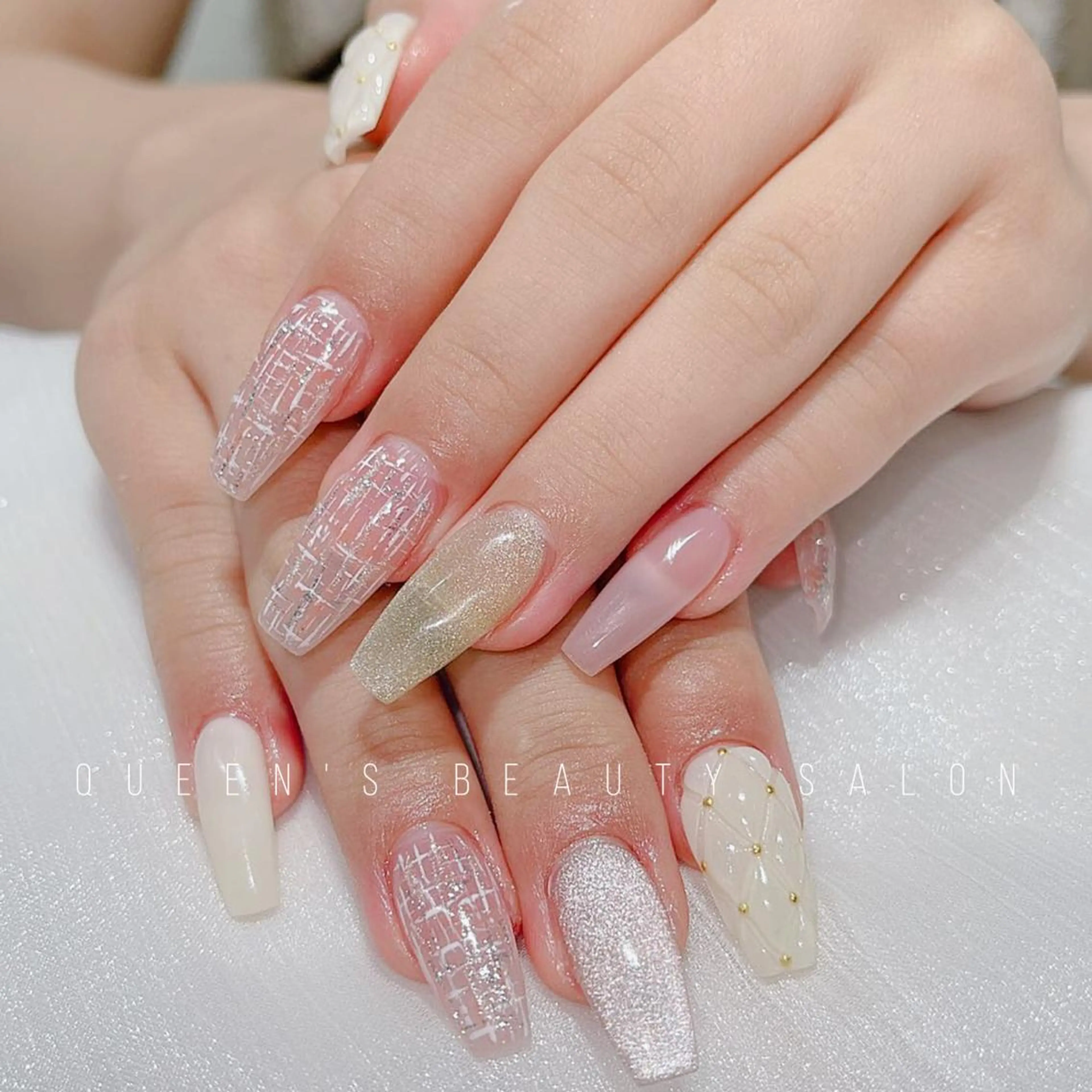 ネイル ハンドネイル Queen’s 歌舞伎町店のネイルデザイン