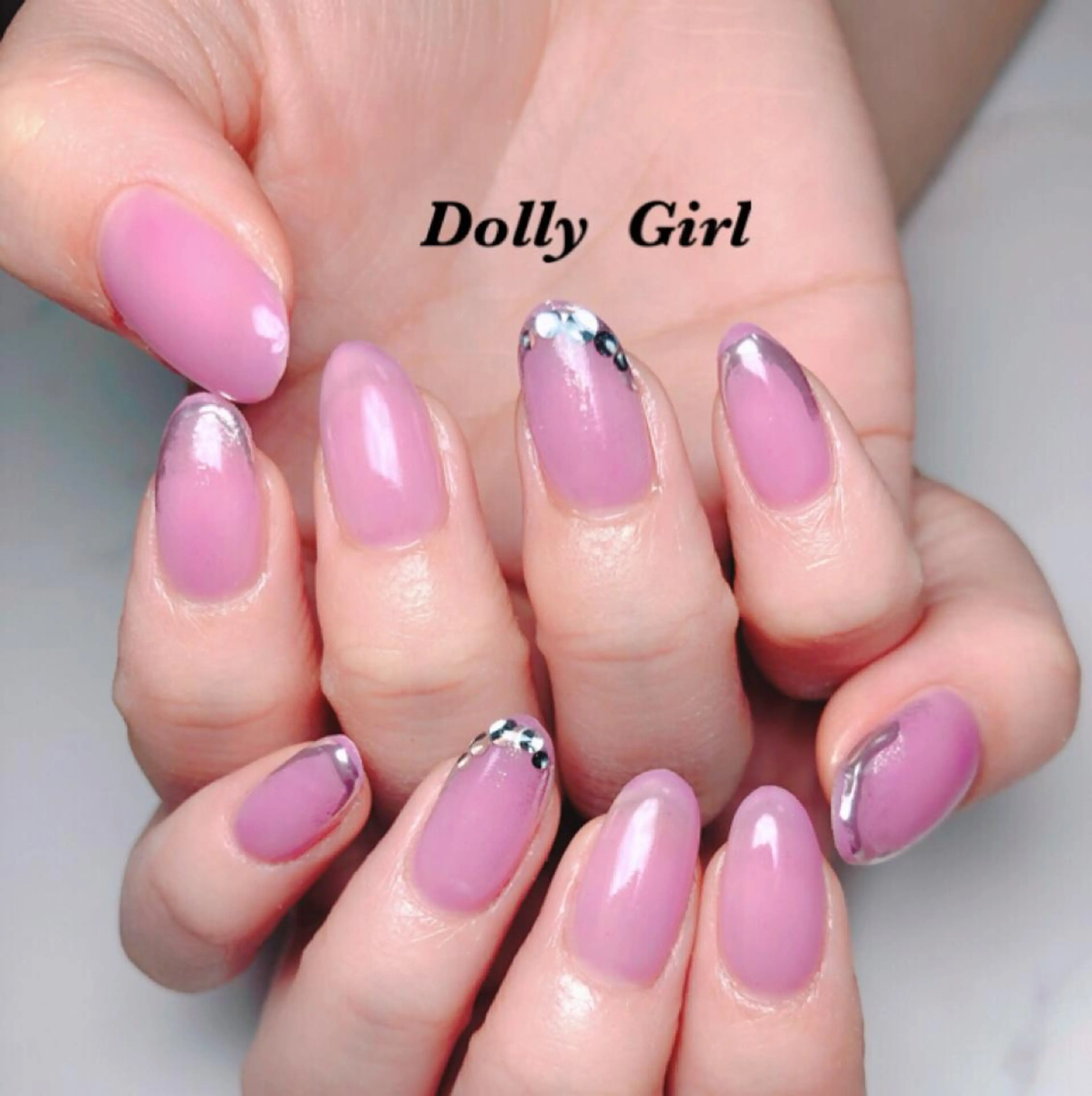 ネイル ミラーネイル 個室ネイルサロンDolly  Girl〜ドーリーガール〜所属・DollyGirl KYOKOのネイルデザイン