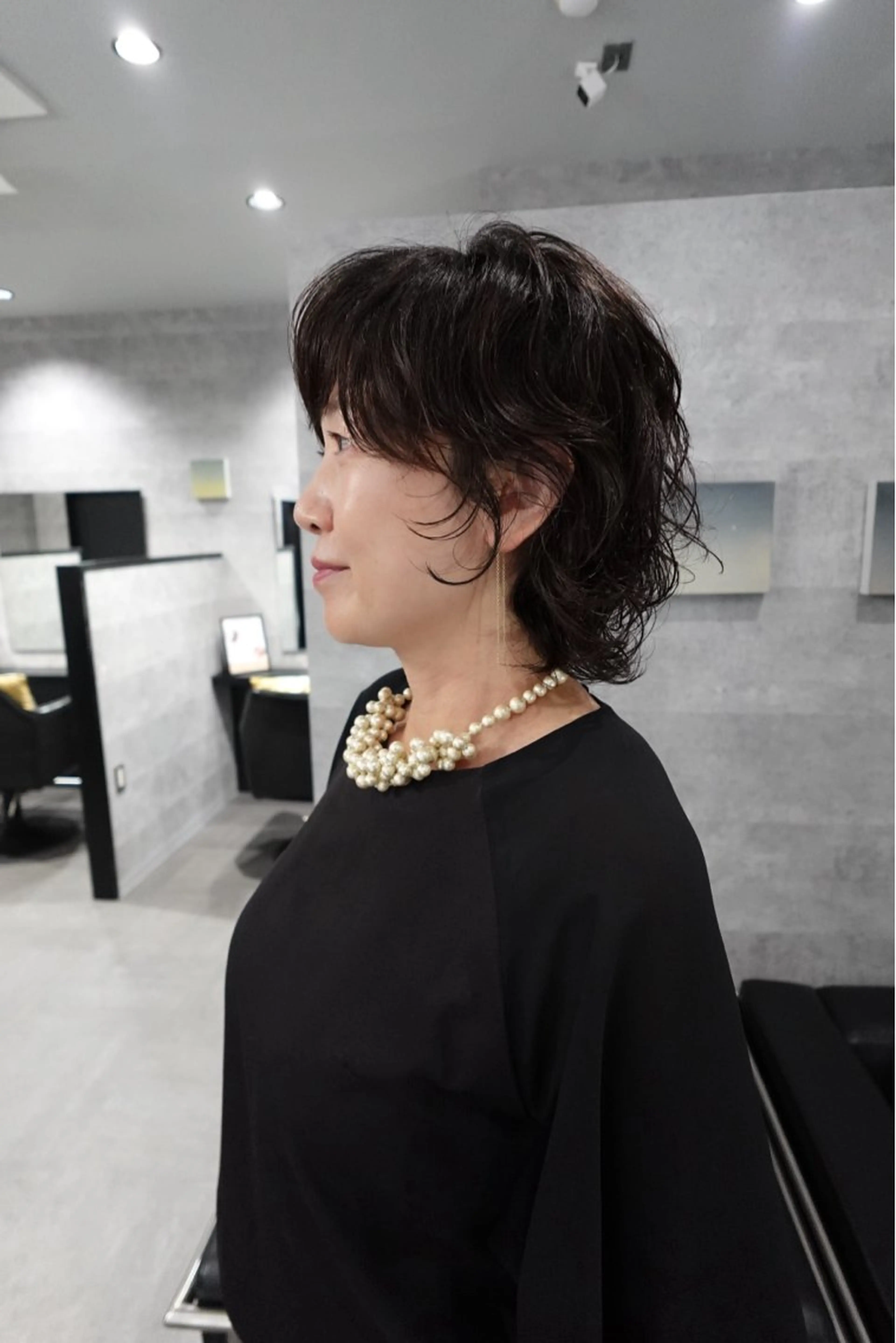 ショート パーマ Luu HANARE所属・似合わせカット 岩滿のヘアスタイル