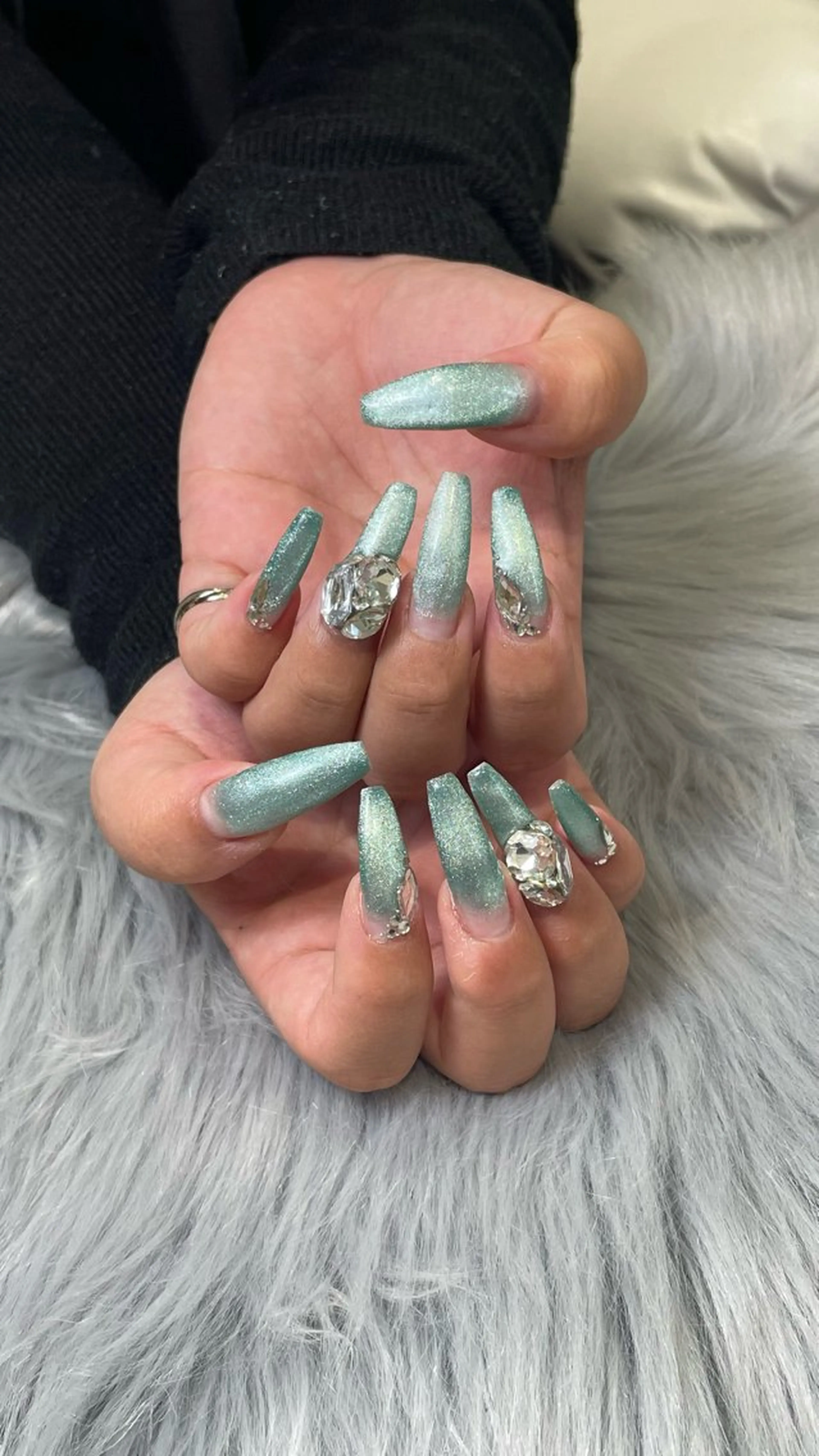 ネイル ラメ(グリッター) RICO NAIL所属・RICO Nail パーツつけ放題🌈のネイルデザイン