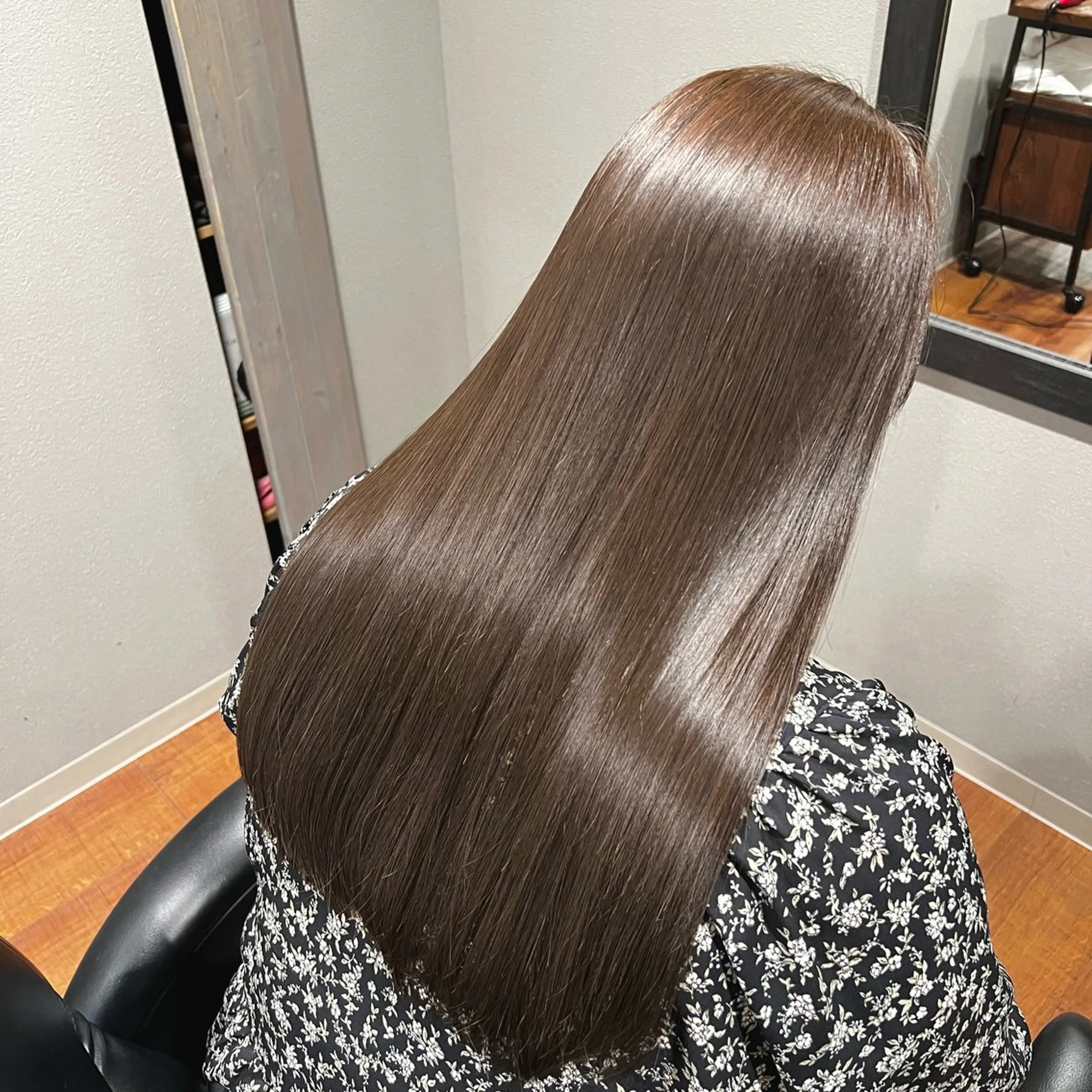 【期間限定💫】カット+艶カラー+水素TRの写真