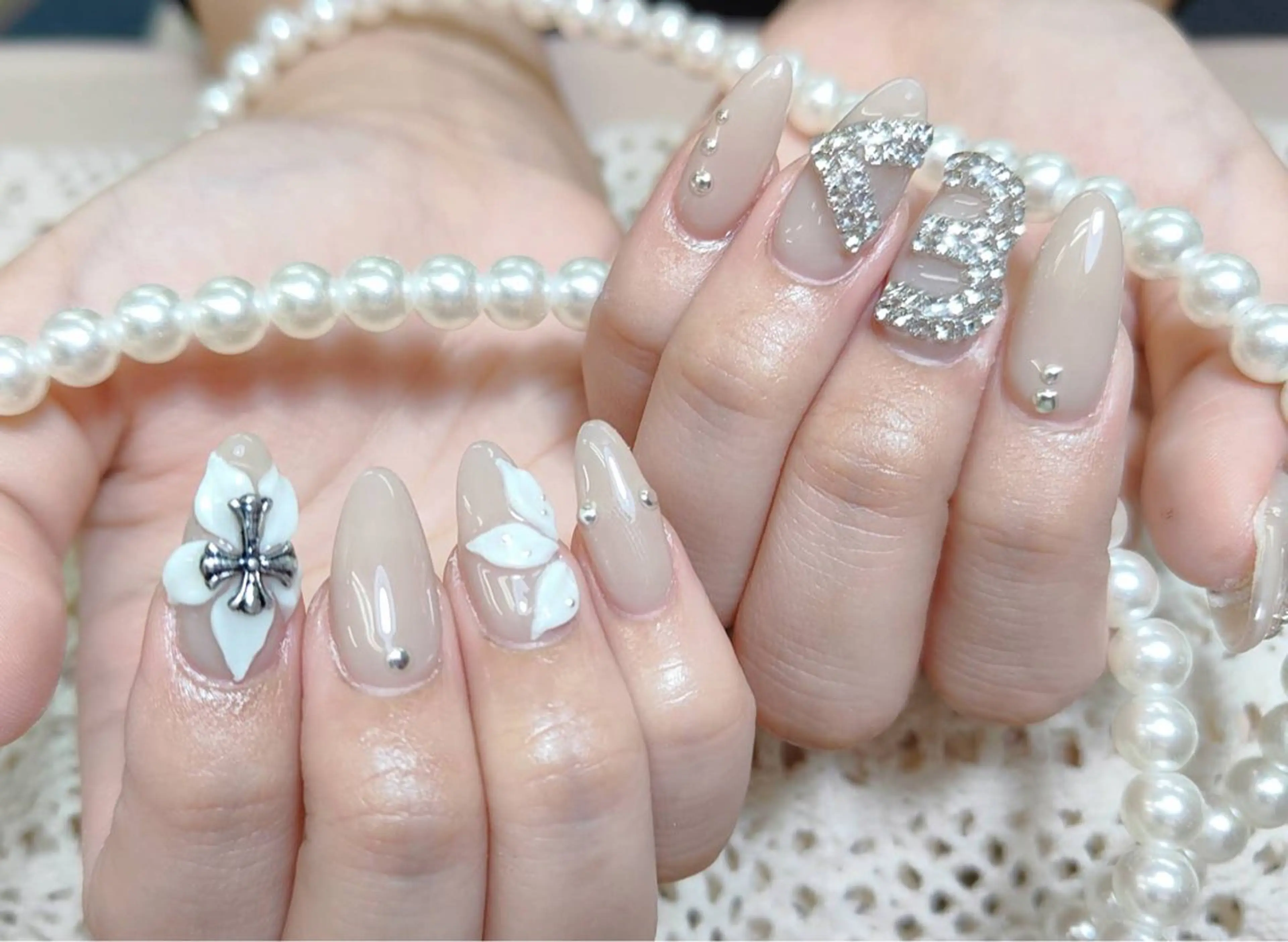 ネイル 小島 千尋のネイルデザイン