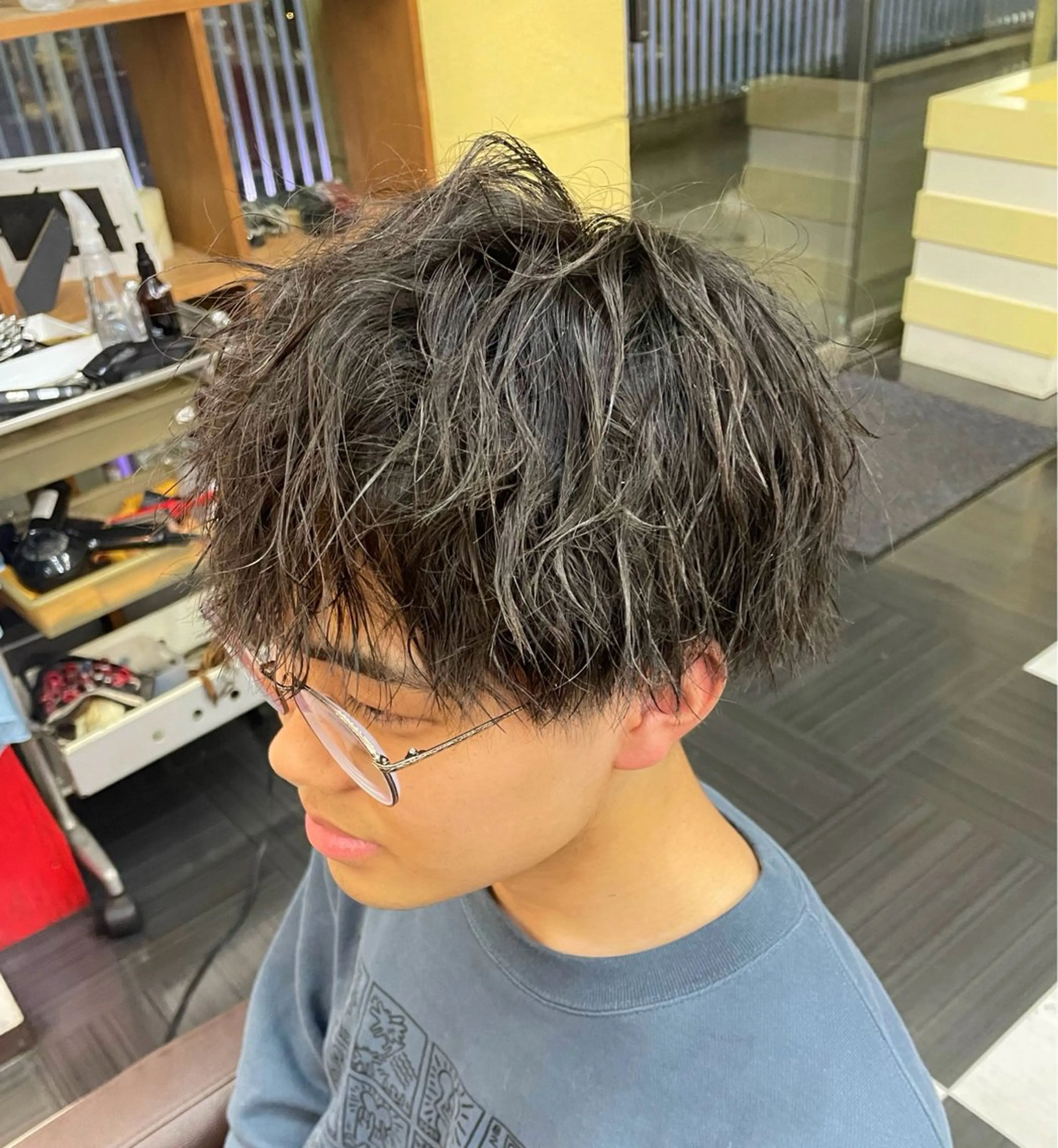 パーマ eat所属・市妙 瑠基のヘアスタイル