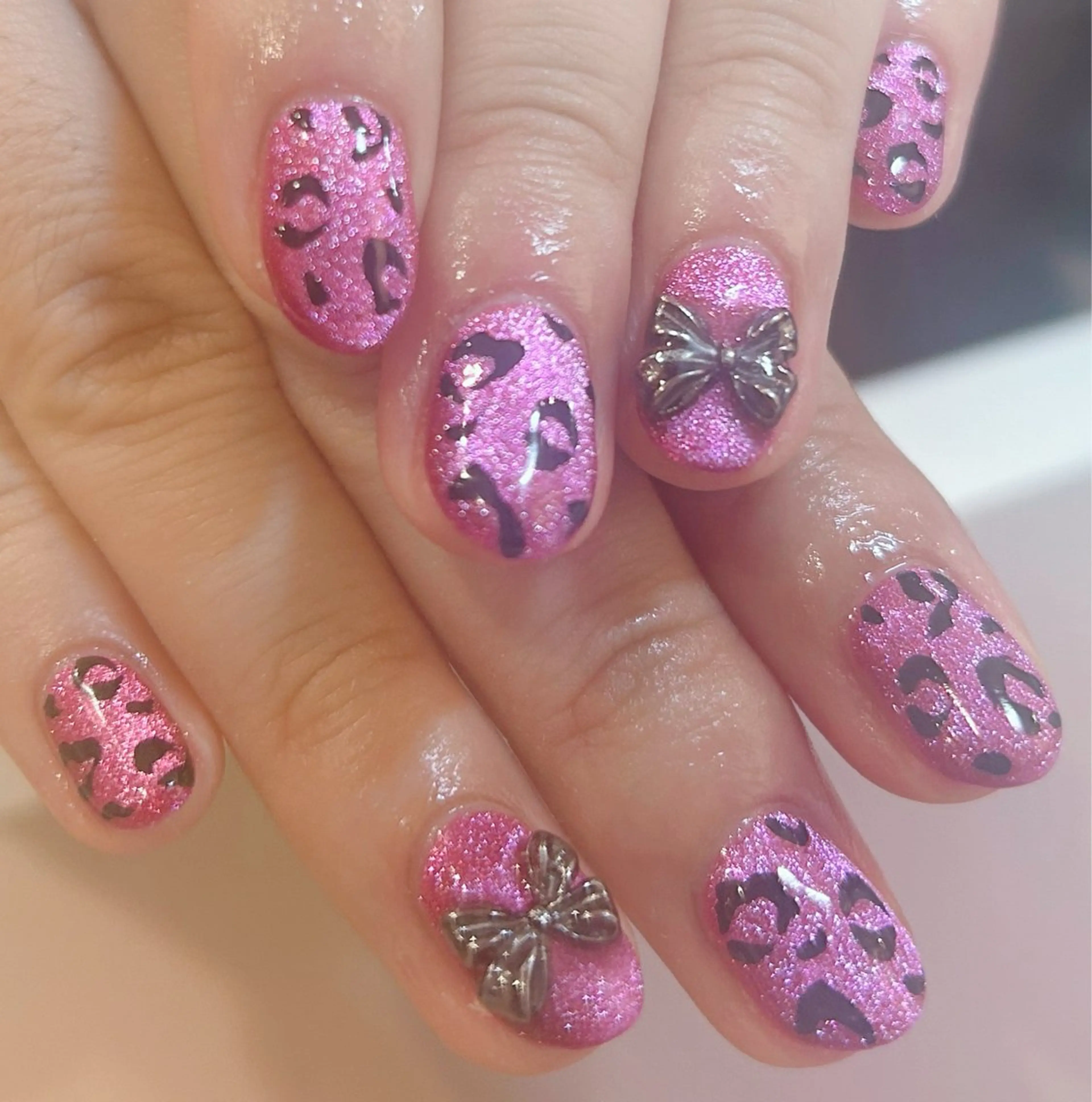 ネイル アニマル柄 Rairia nail所属・Rairianail 室橋舞のネイルデザイン