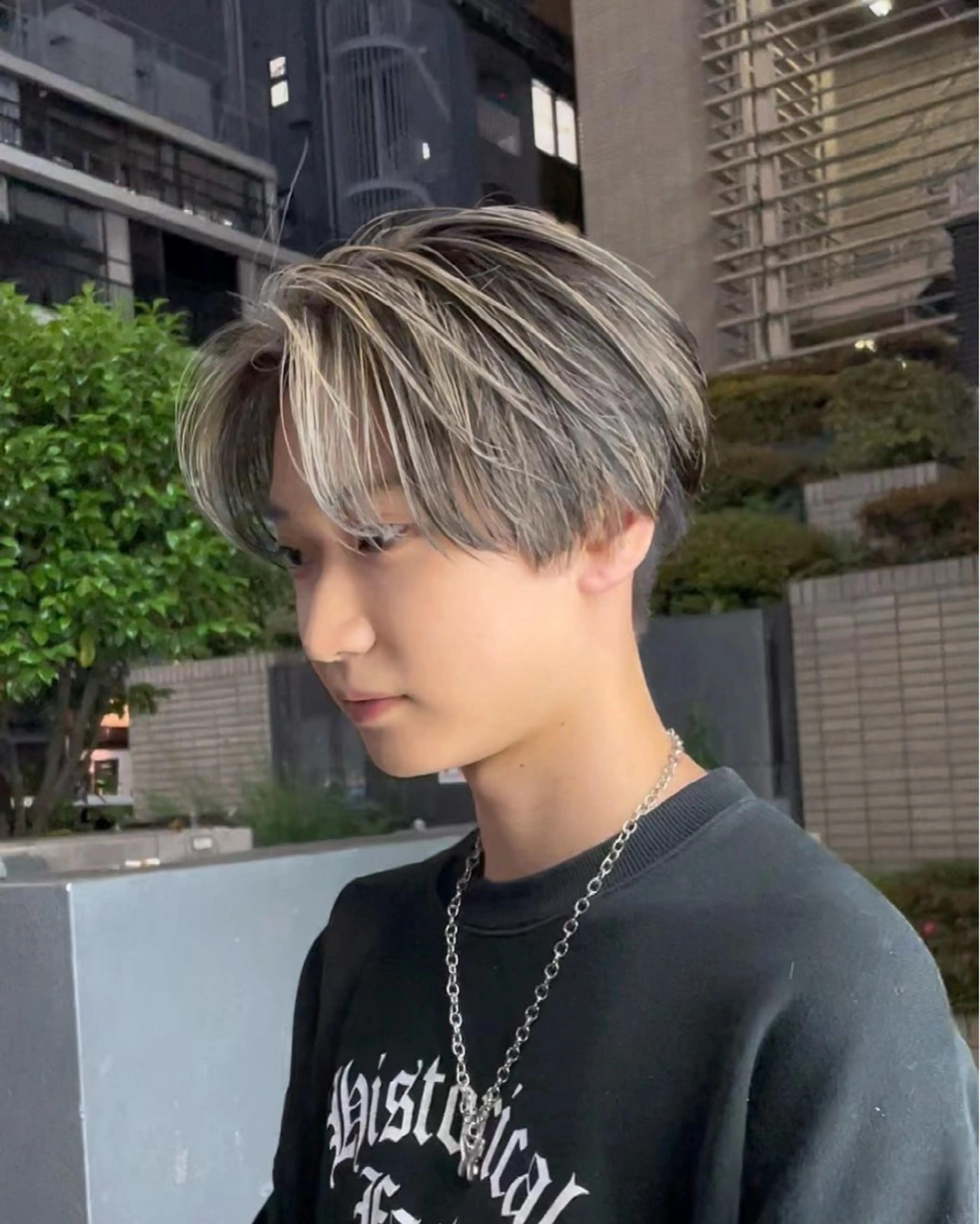 カット➕ブリーチ➕ローライトの写真