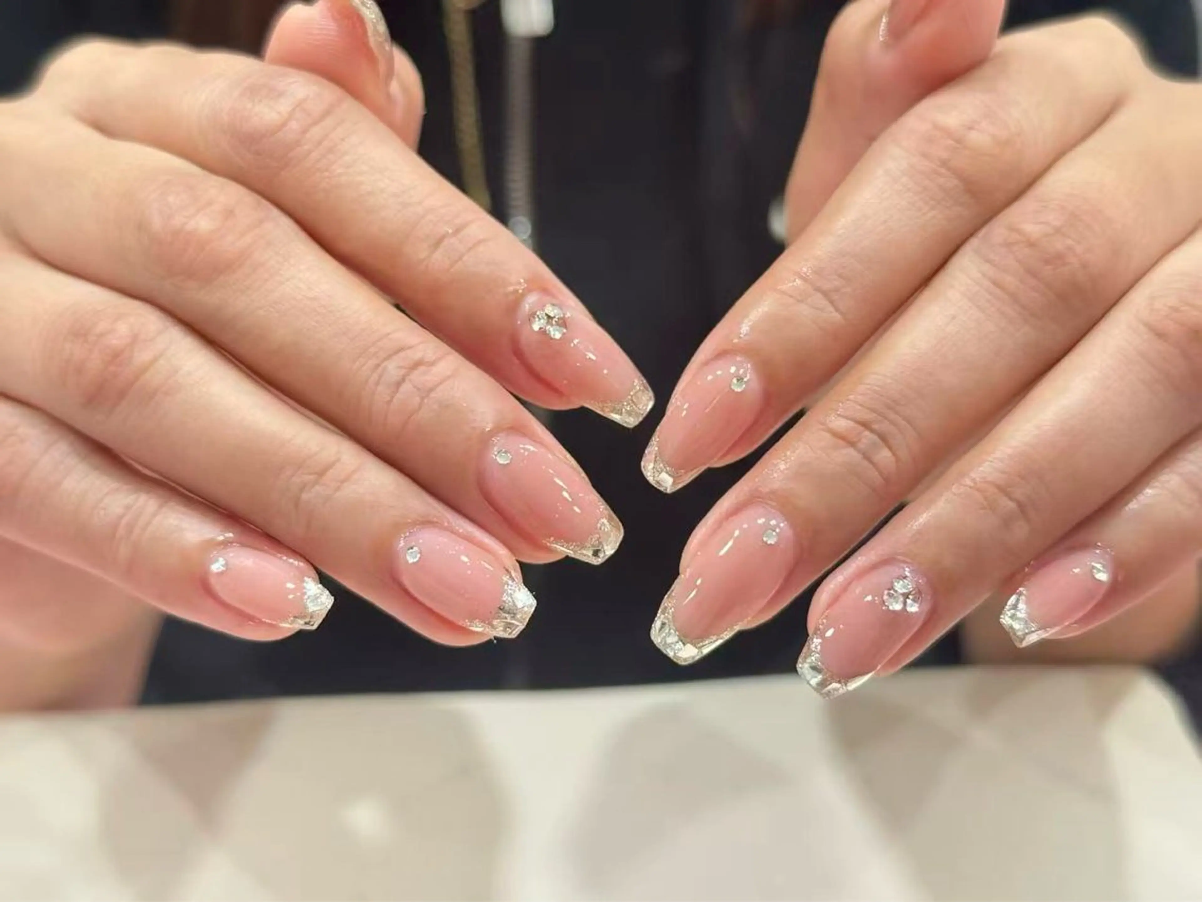 ネイル H’ami nailsalon 新大久保店所属・リサ 長さだし✨のネイルデザイン