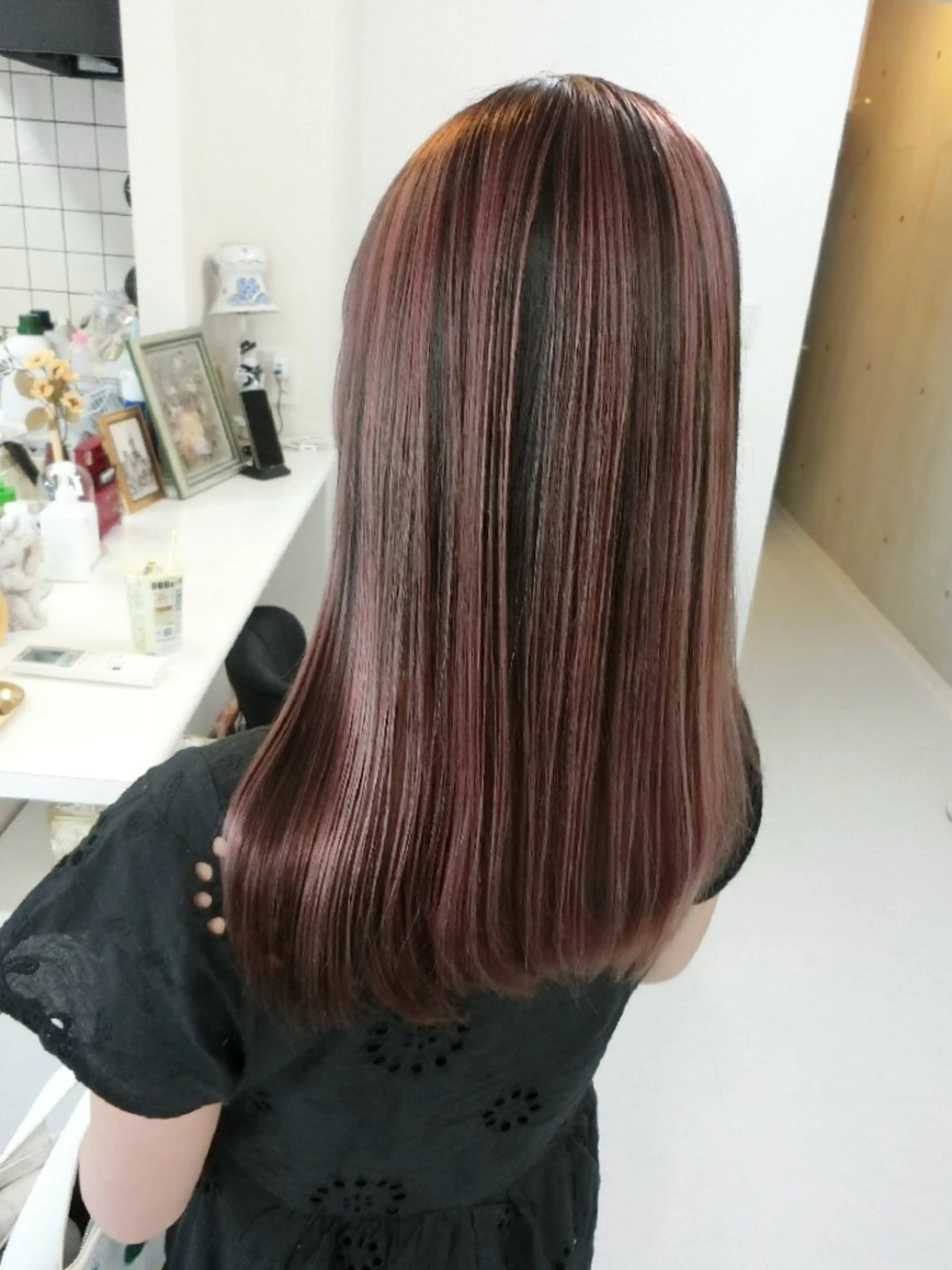 カラー ロング ma cherie 　naoのヘアスタイル