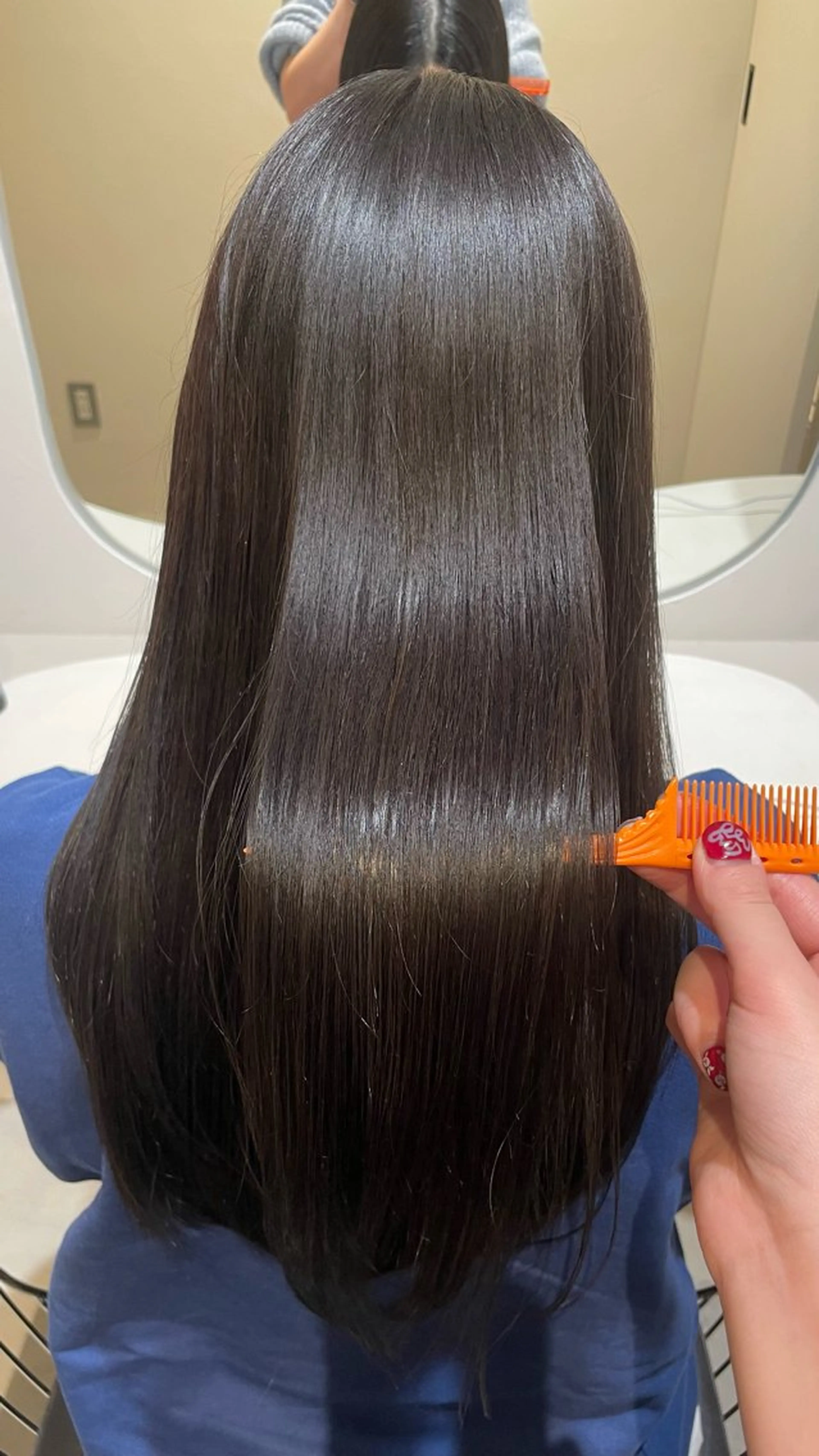 ロング 縮毛矯正 たかはし ゆうなのヘアスタイル