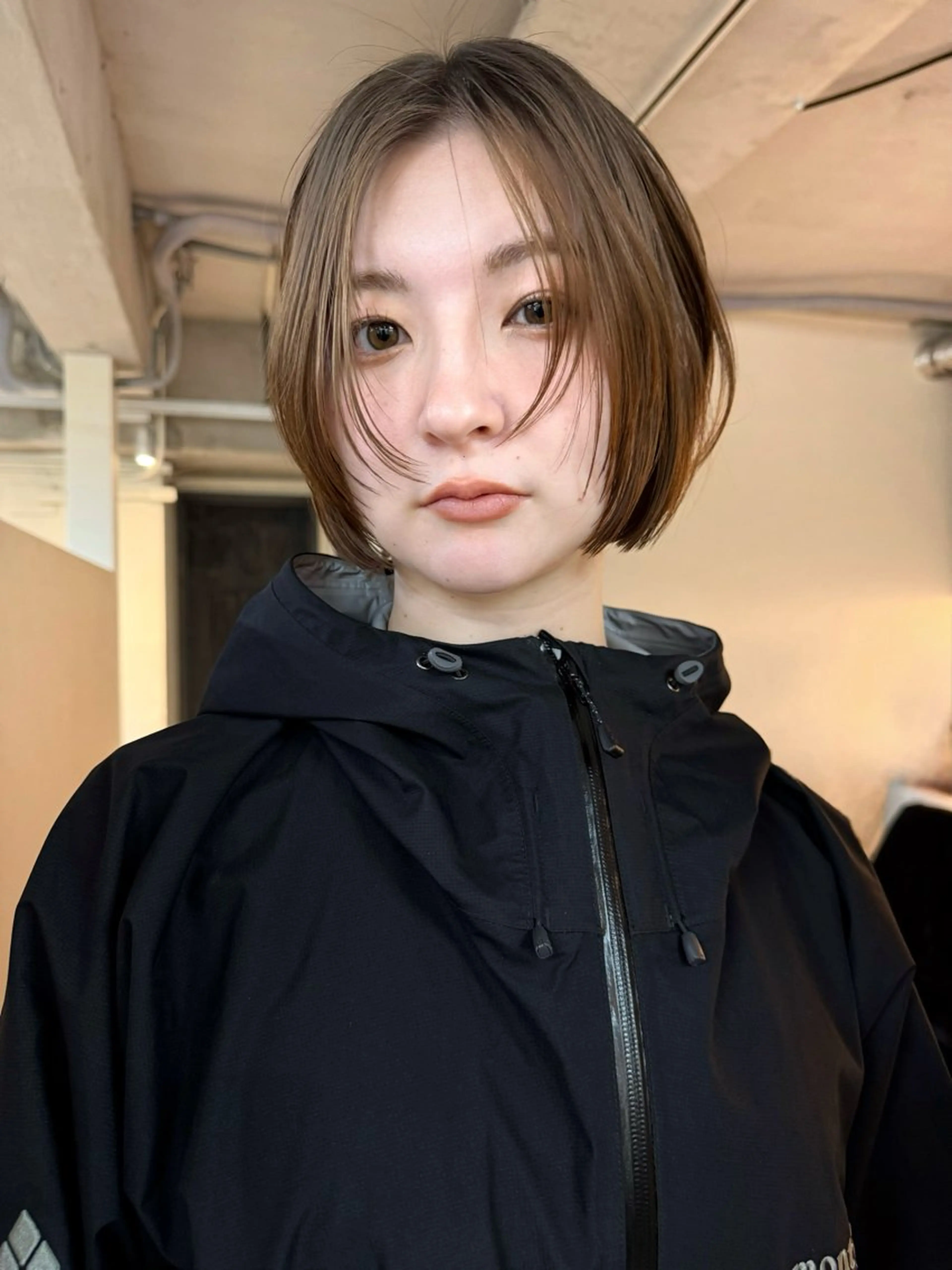 ショート カラー ショートレイヤー ベージュカラー ダブルカラー ボブ レイヤーカット カット ヘアカラー トリートメント 森貴裕/ベージュ/ パーマ/オリーブのヘアスタイル