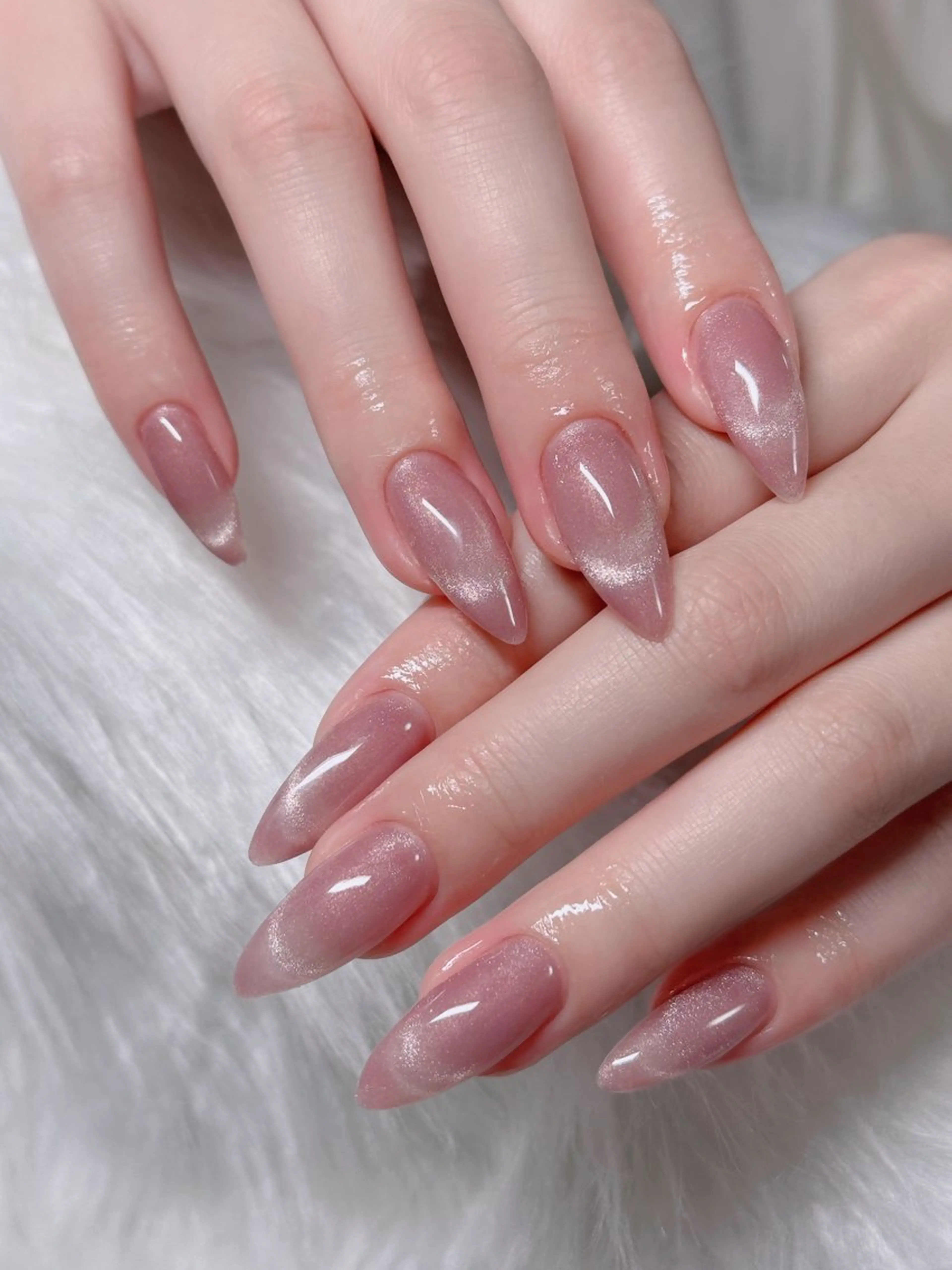 ネイル オーロラネイル フレンチネイル ジェルネイル ハロウィン キラキラネイル ハンドネイル H.baby Nail Salonのネイルデザイン