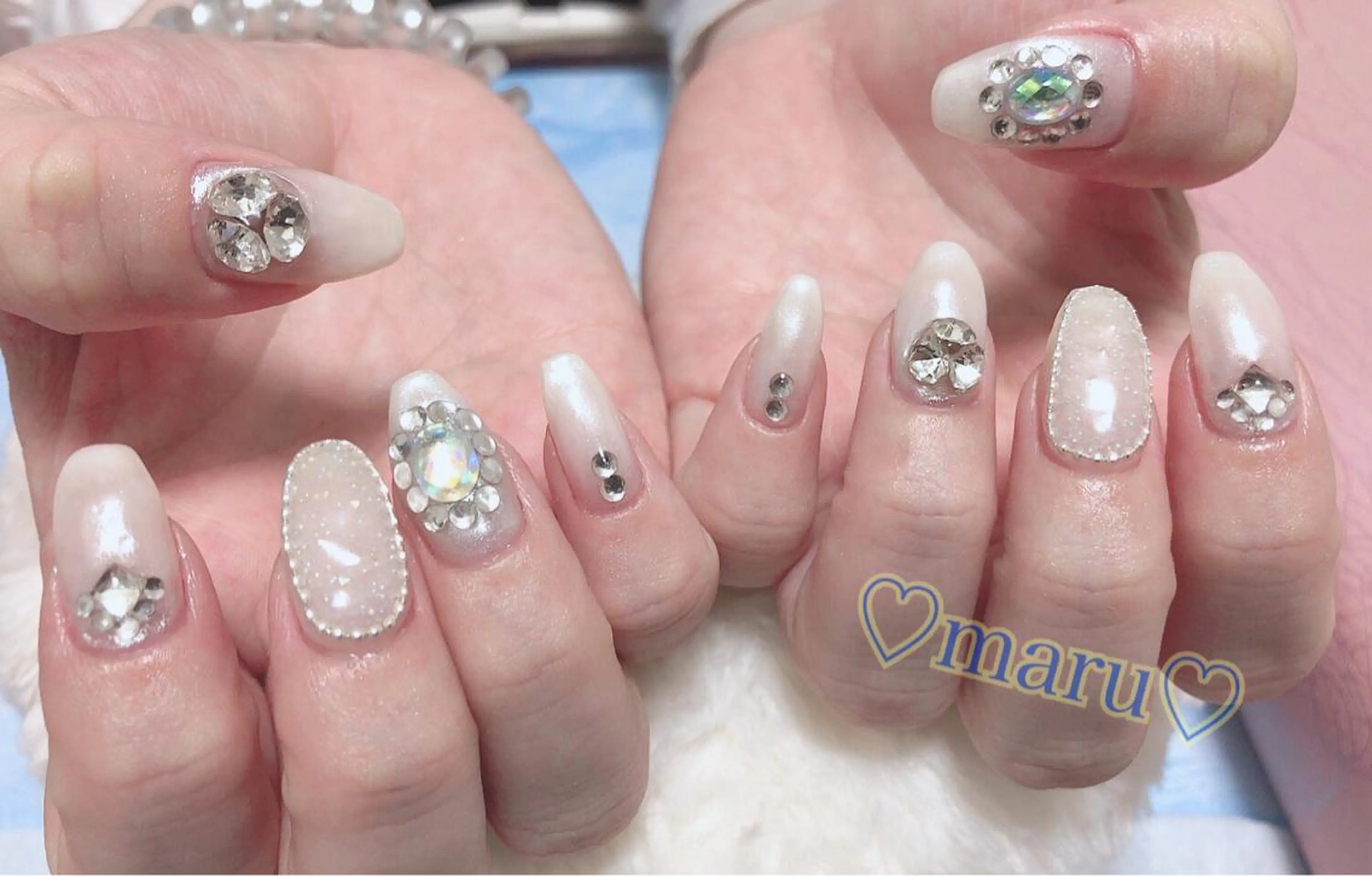 ネイル ハンドネイル フットネイル まるみ ♡のネイルデザイン