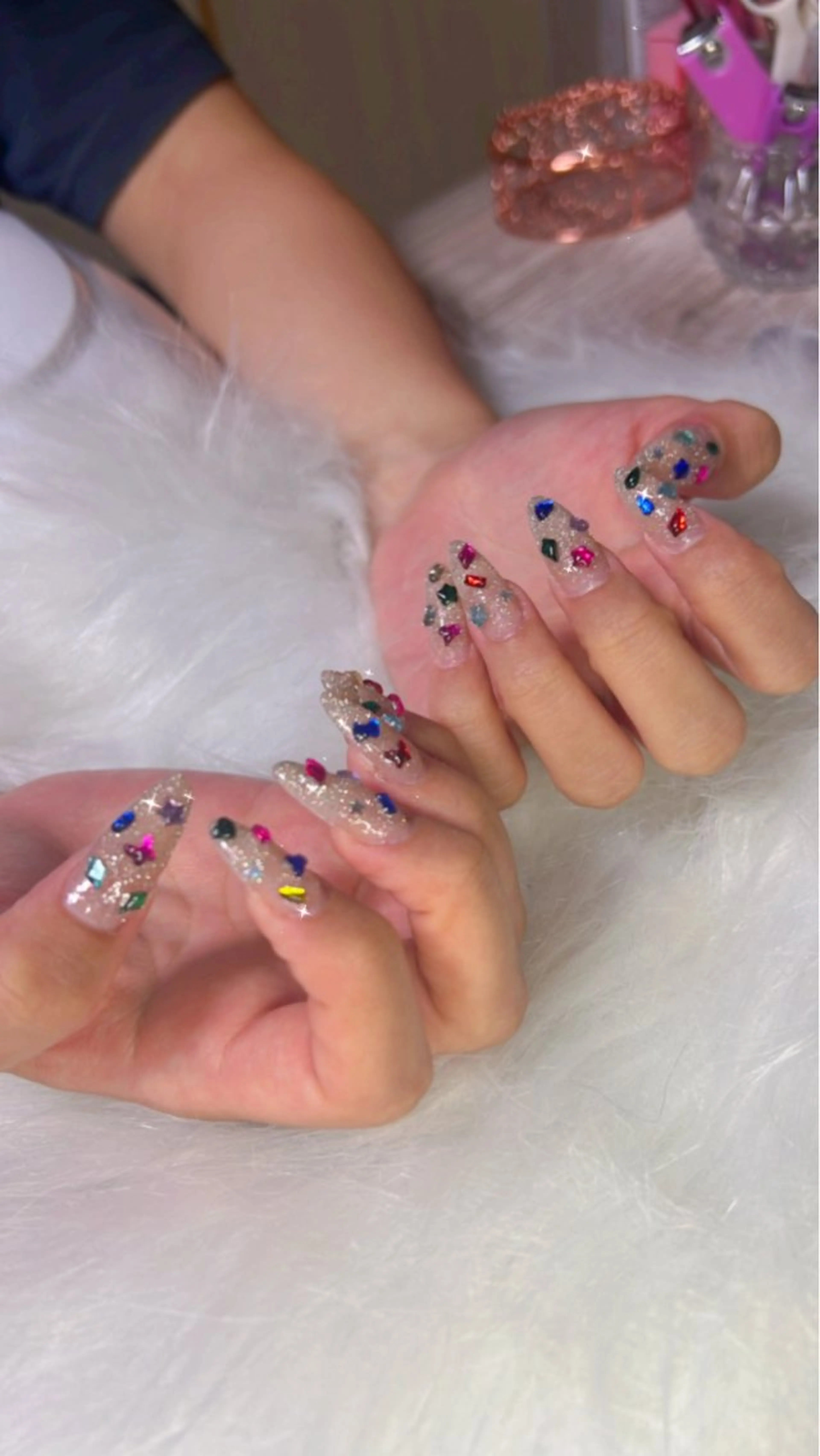 【オフ有】ハンドネイル💅チップスカルプ‼️パーツ付け放題💎 持ち込みデザイン可⭕️の写真