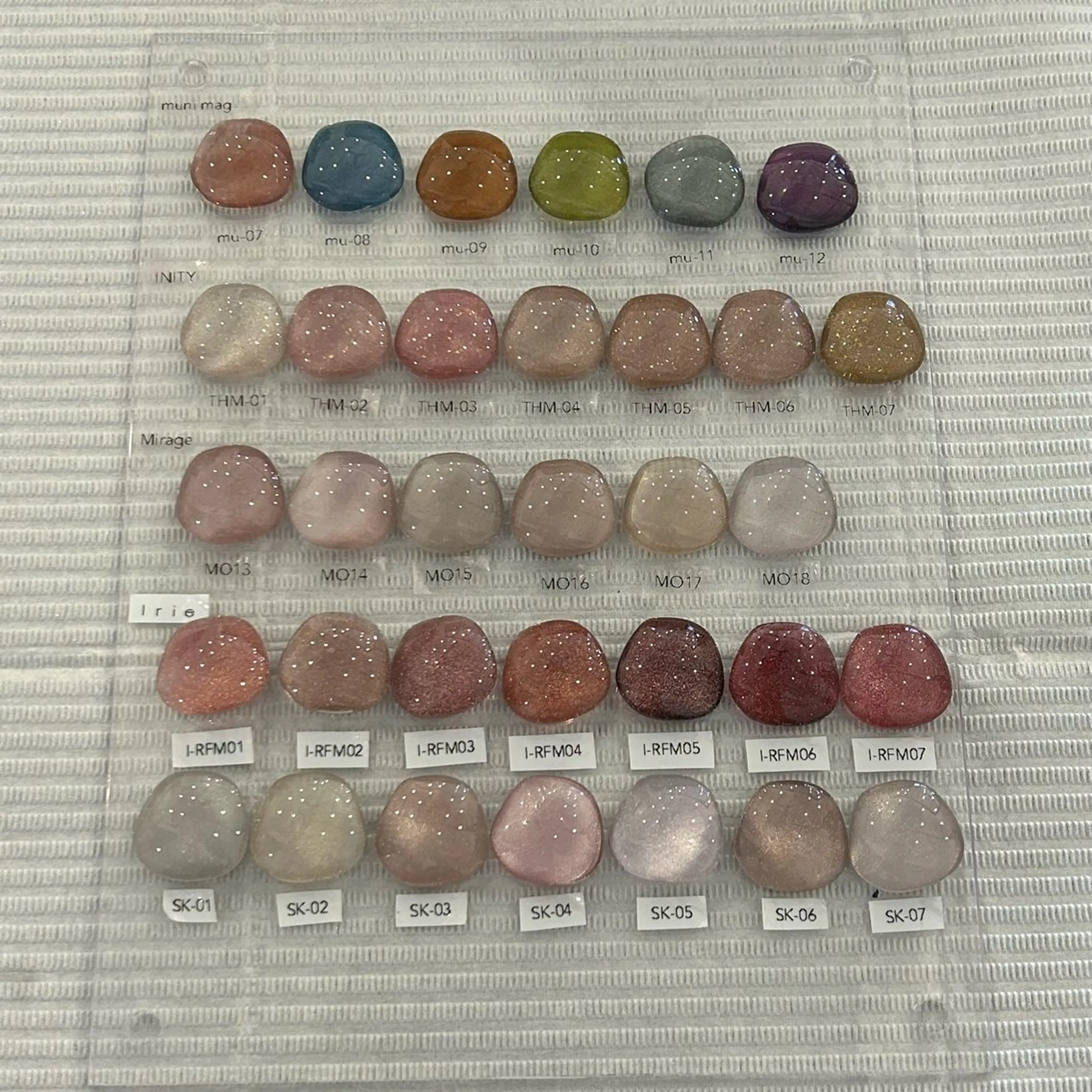 ネイル 小林 芙由のネイルデザイン