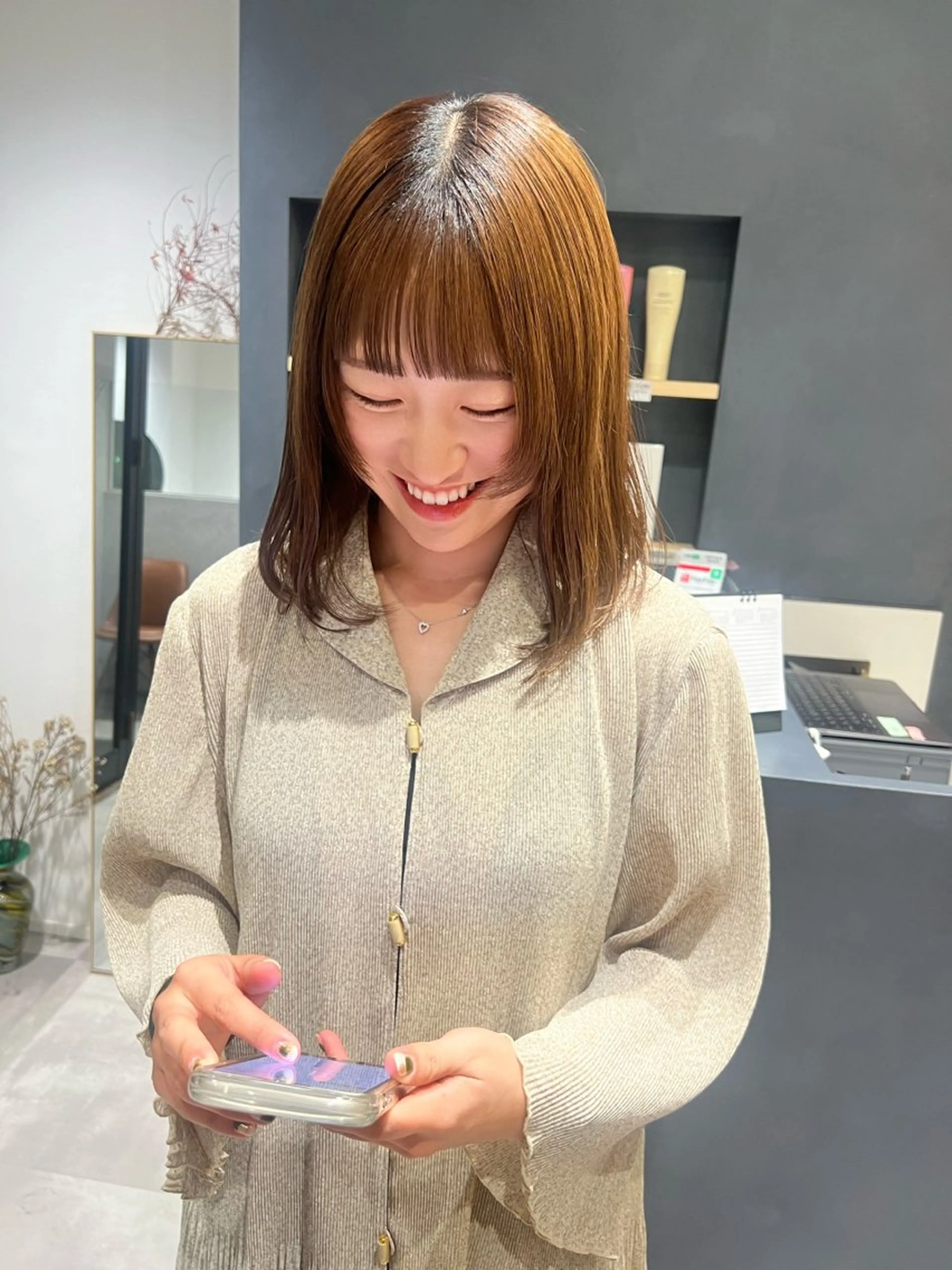 ミディアム レイヤーカット AI TOKYO　S所属・mizuki 【韓国レイヤー】のヘアスタイル