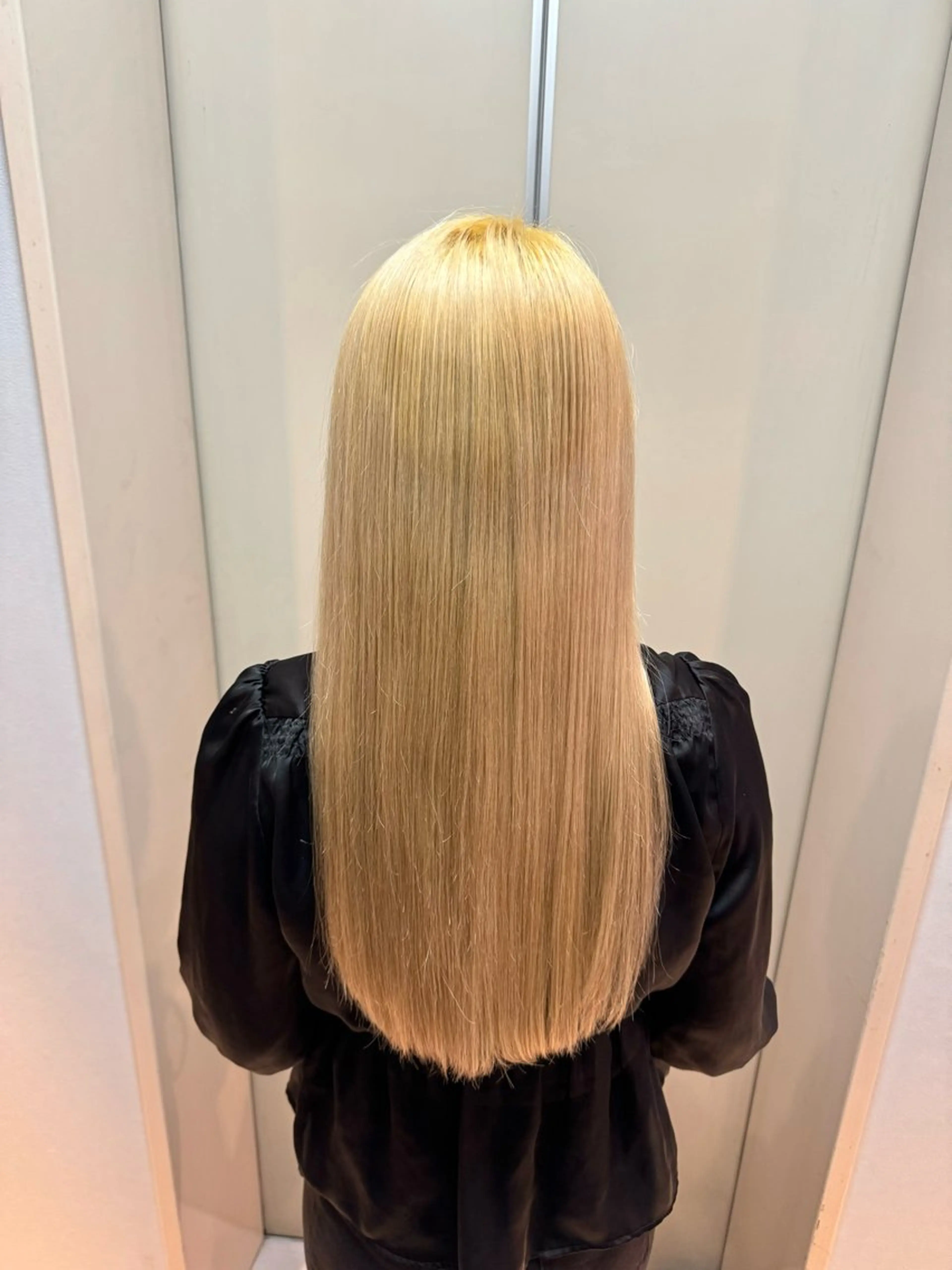 ロング カラー 抜きっぱなしブロンド ヘアカラー 🎀ハイトーン🎀/ Chizukiのヘアスタイル