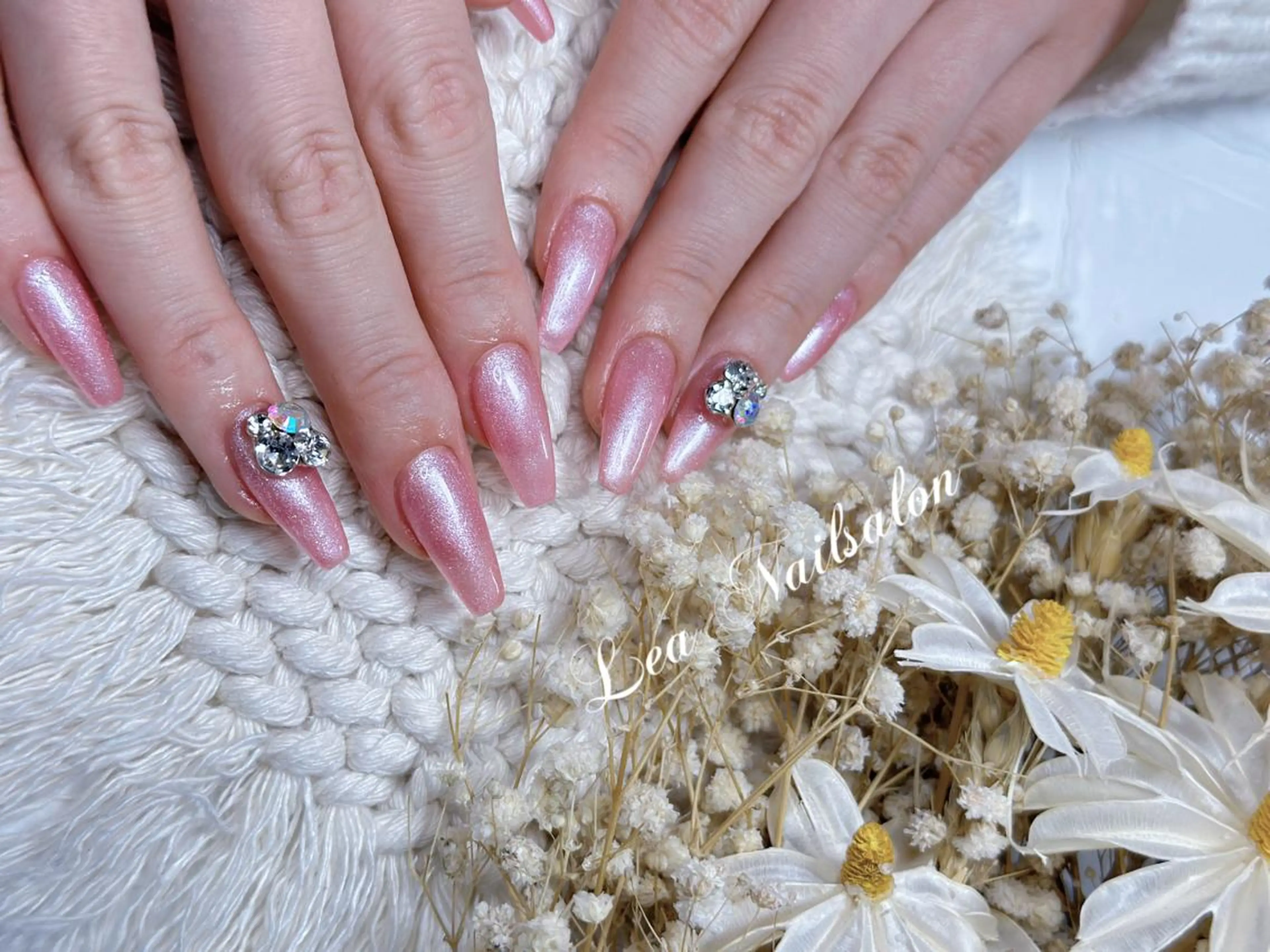 セミロング カラー ネイル Lea NAILsalon所属・Le’a NailSalonのネイルデザイン