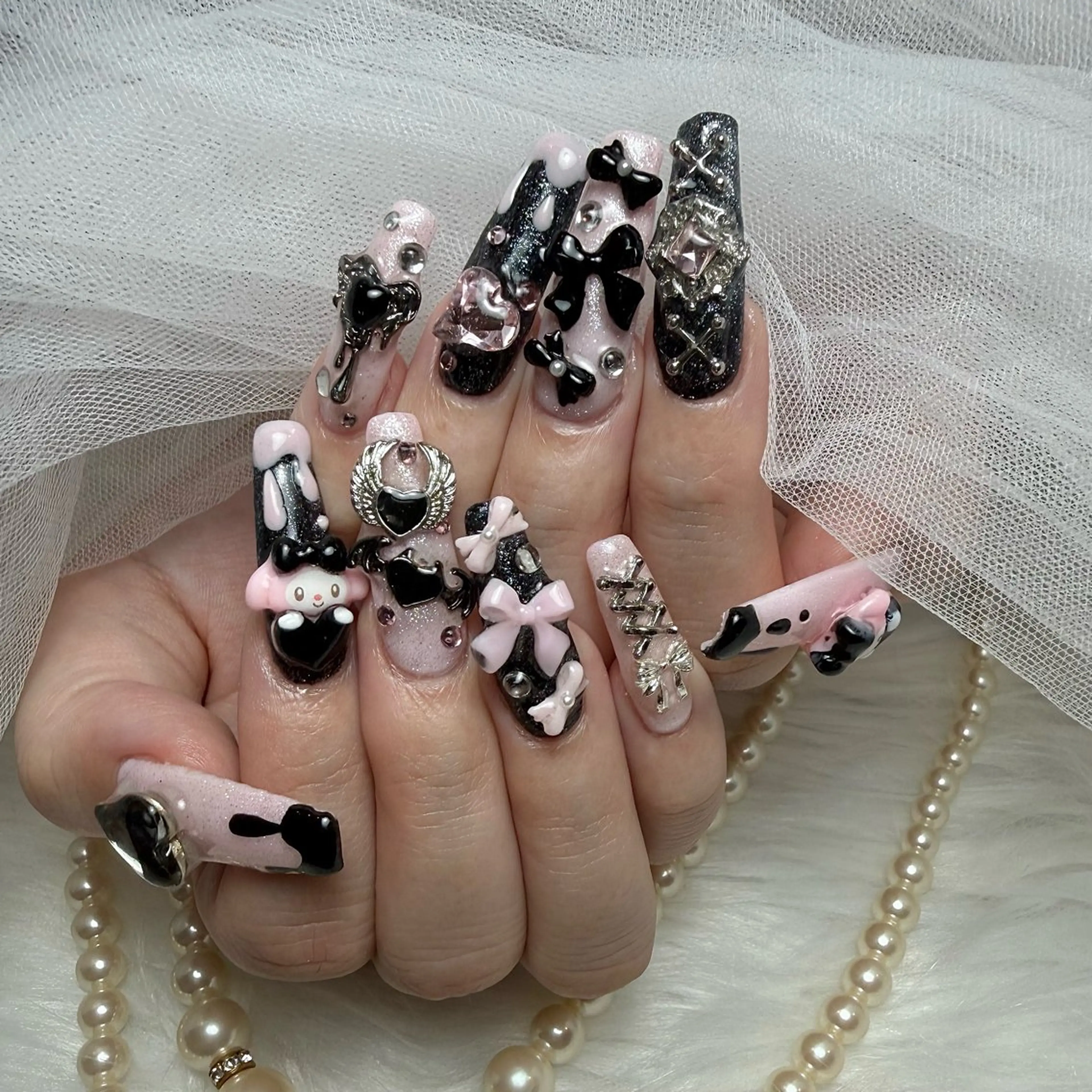 ロング ハンドネイル Conjunim MAMI🎀✨のネイルデザイン