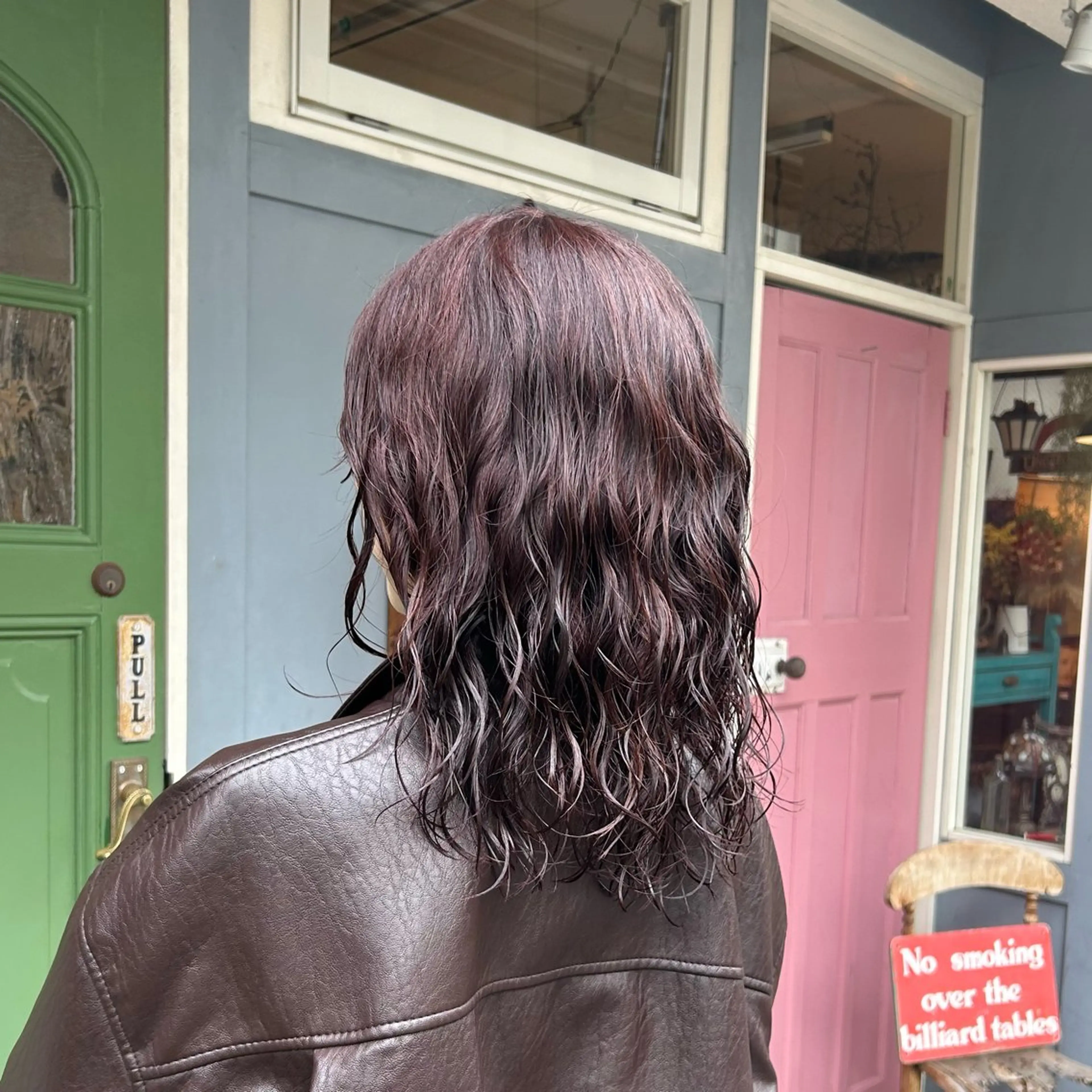 ミディアム パーマ ミディアムパーマ 縮毛矯正 スパイラルパーマ カット パーマ ヘッドスパ BRITS 渡辺 菜々子のヘアスタイル