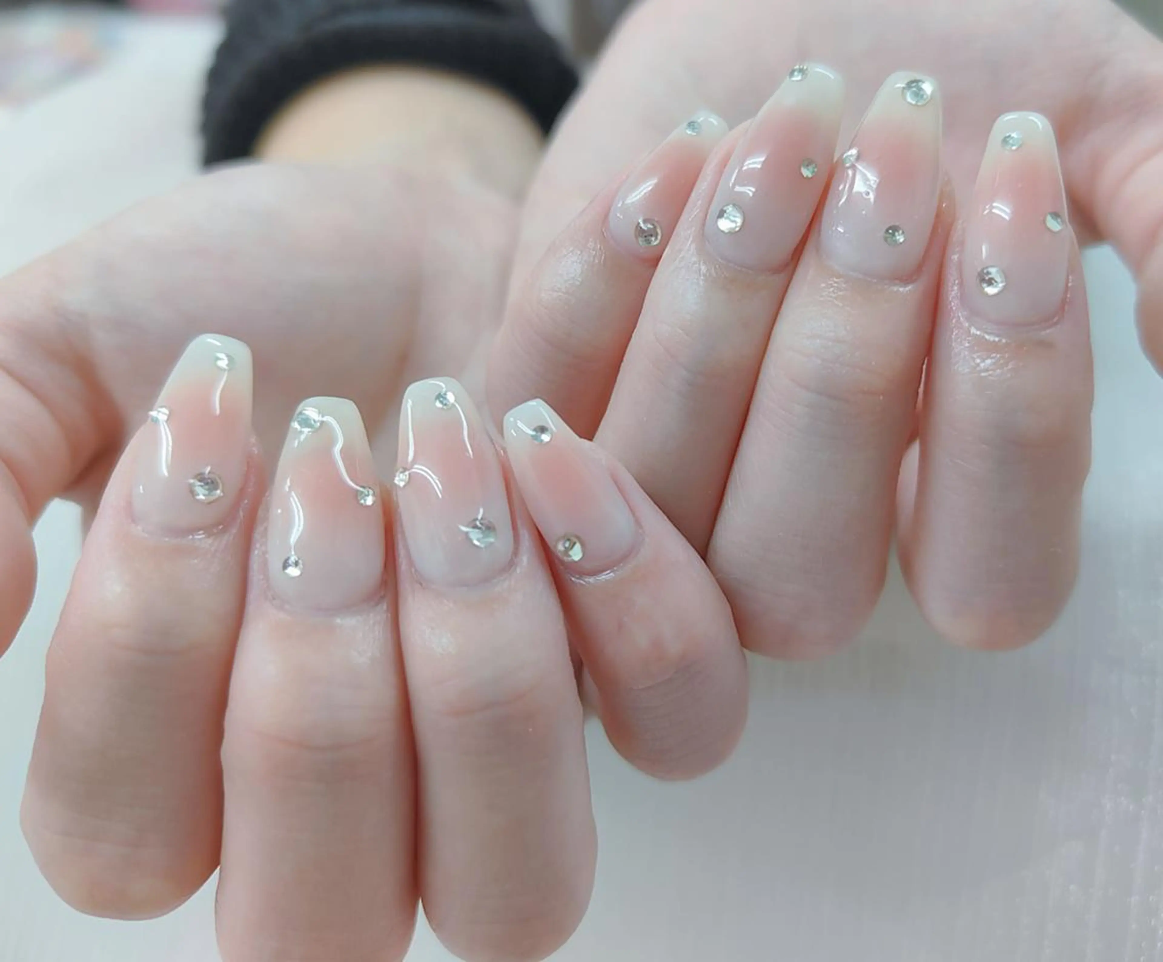 チークネイル♪ジェルオフ無料込みの写真