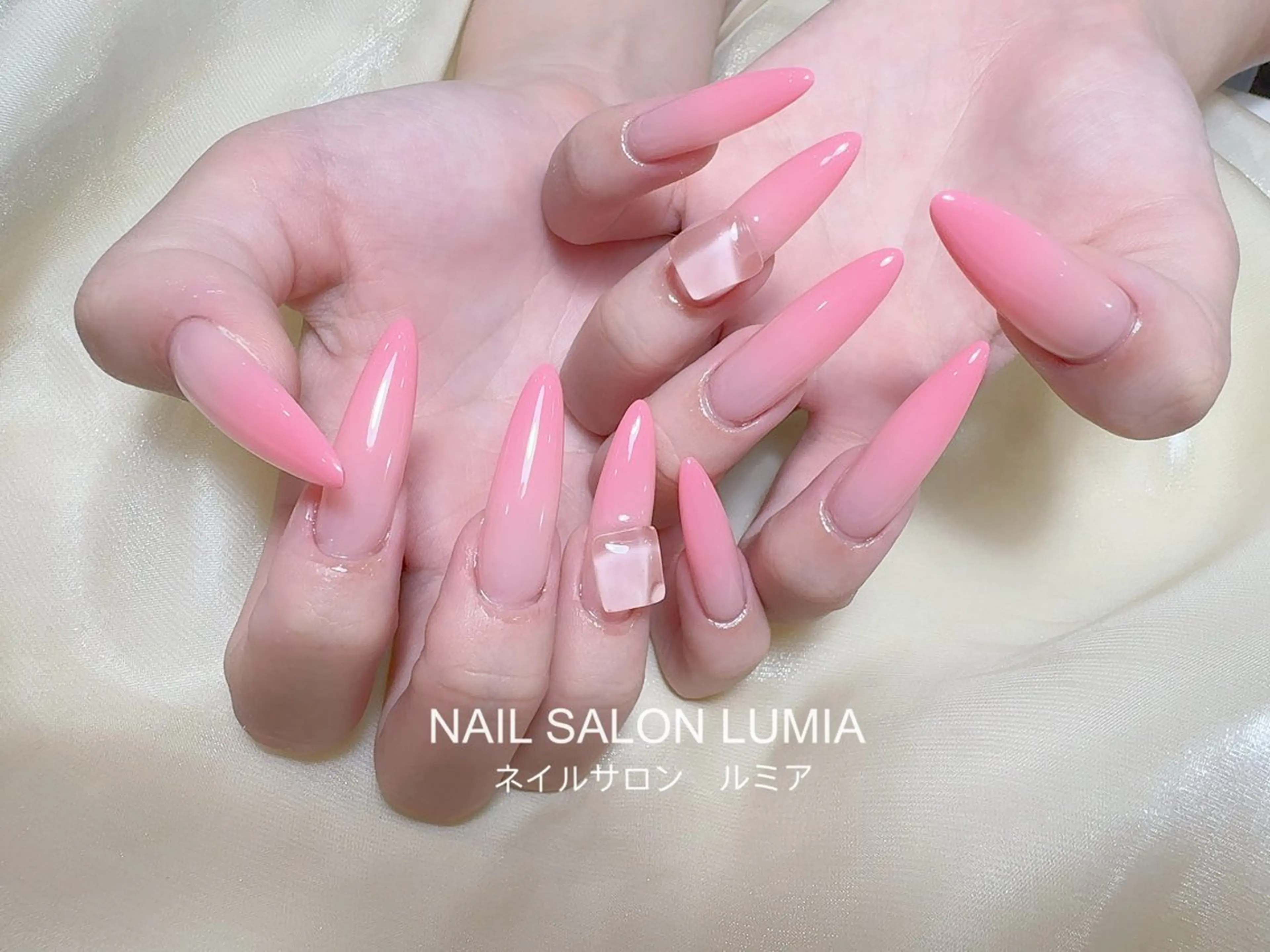 ネイル ハンドネイル ネイルサロン ルミア Lumia 店長のネイルデザイン
