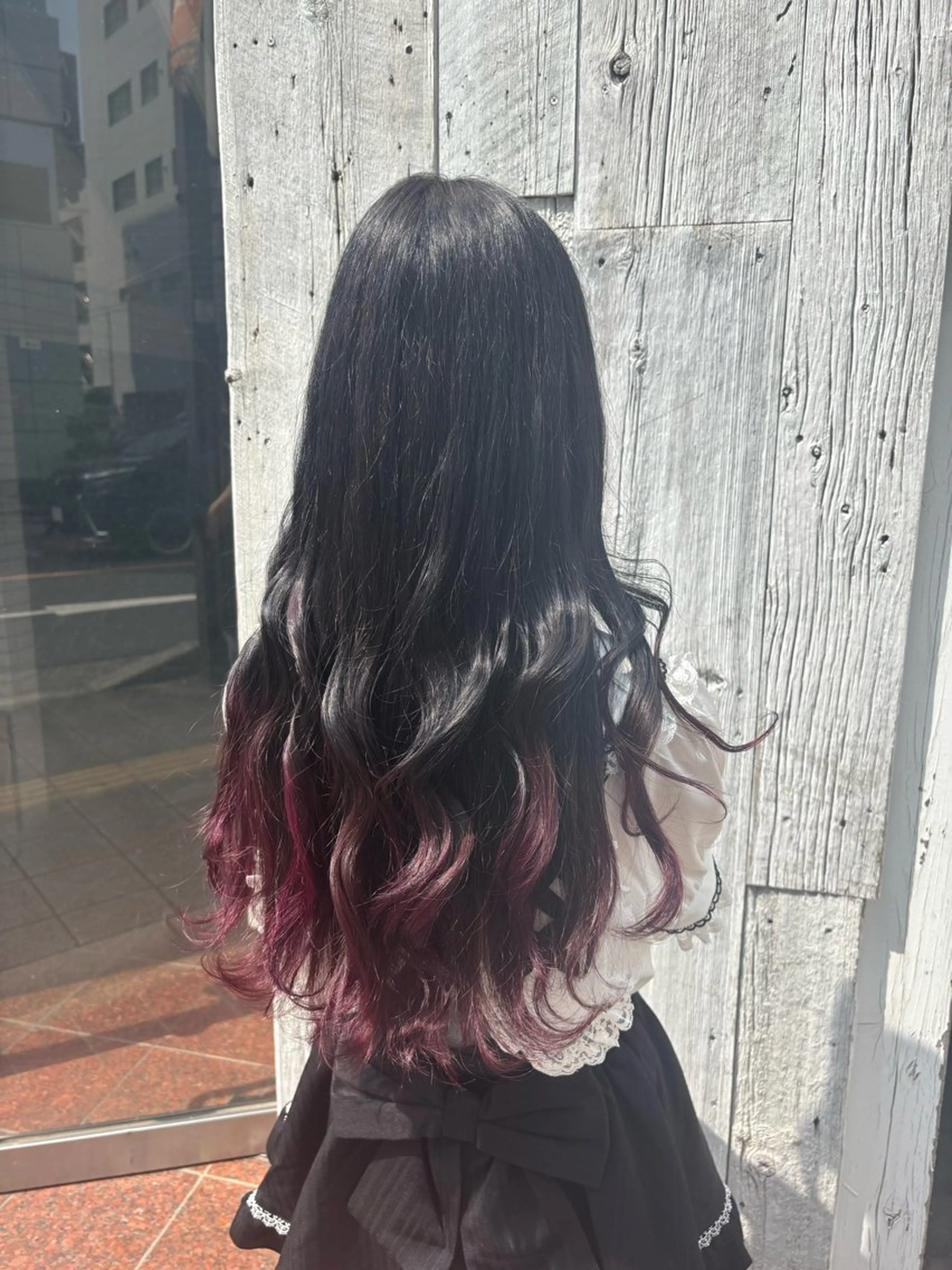 ロング カラー ブリーチ予約率90% 以上✨森山陽向のヘアスタイル