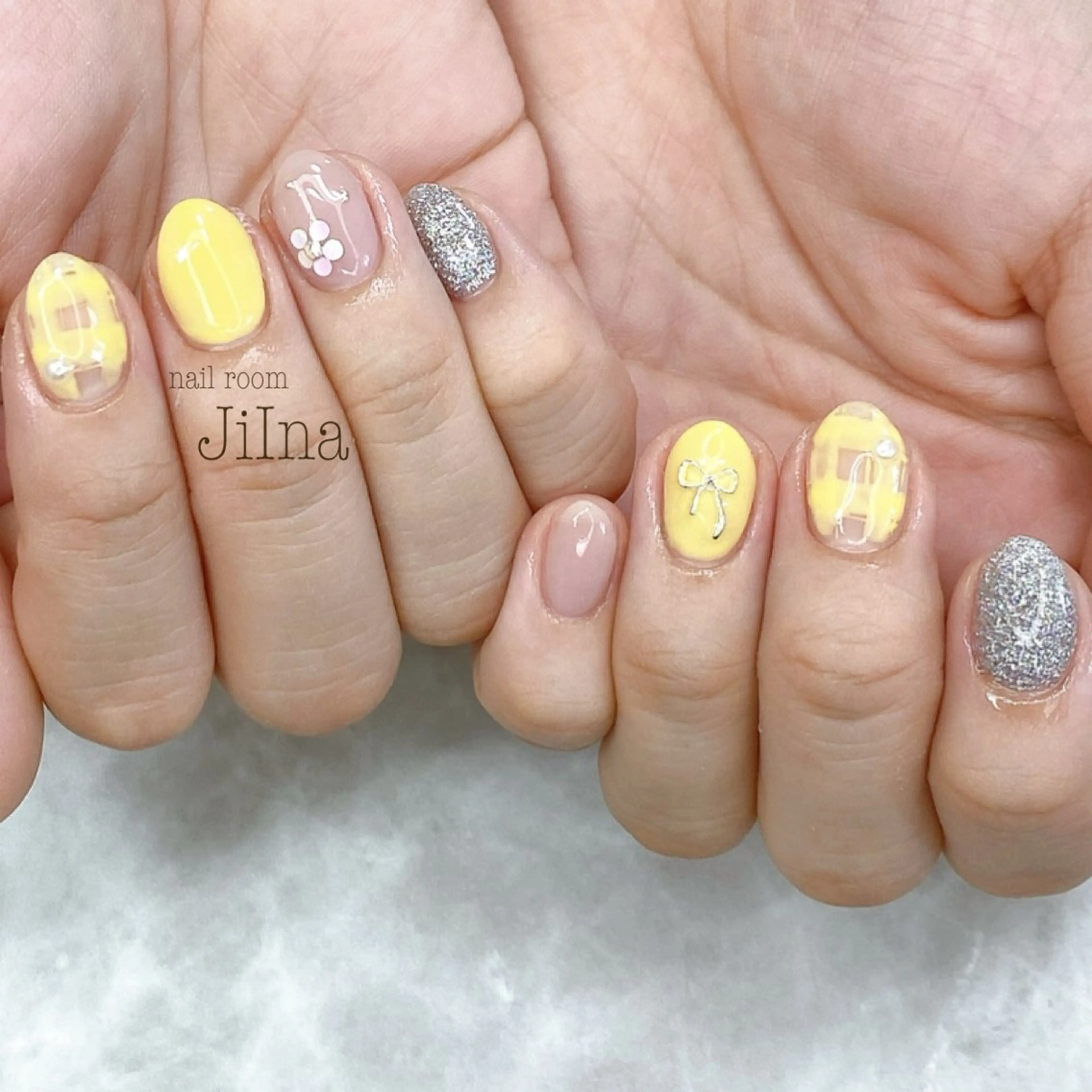 ネイル 持ち込み JiIna nailのネイルデザイン